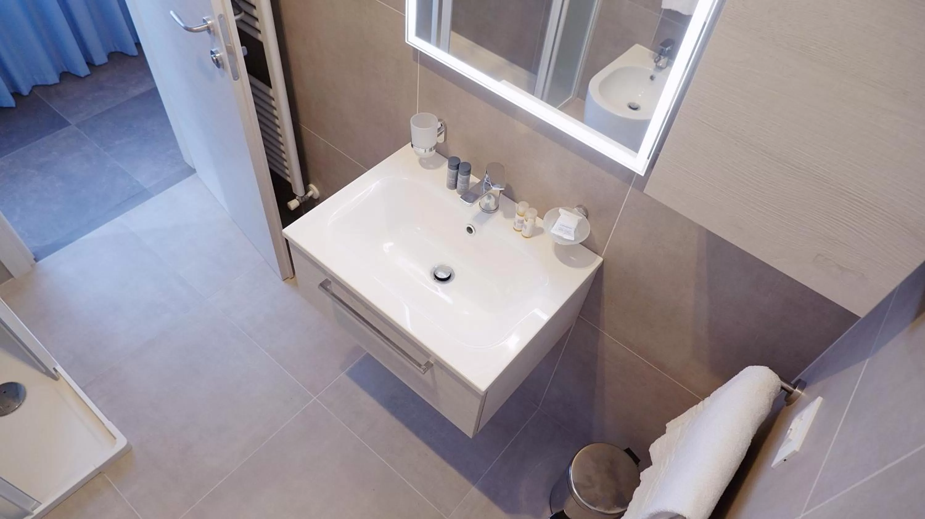 Bathroom in Pianomare Riviera Apartments and Rooms