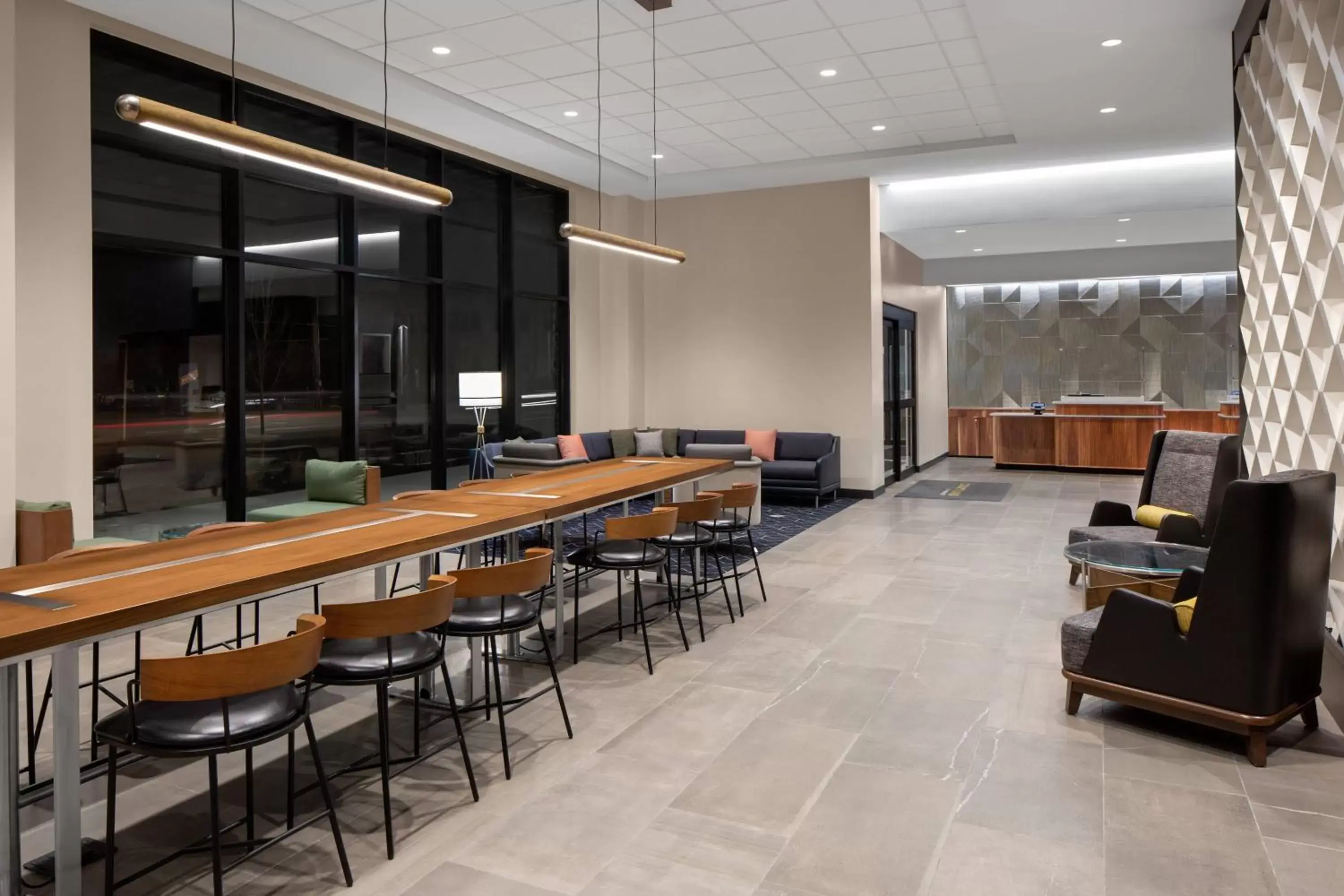 Lobby or reception in Courtyard by Marriott Lansing Downtown