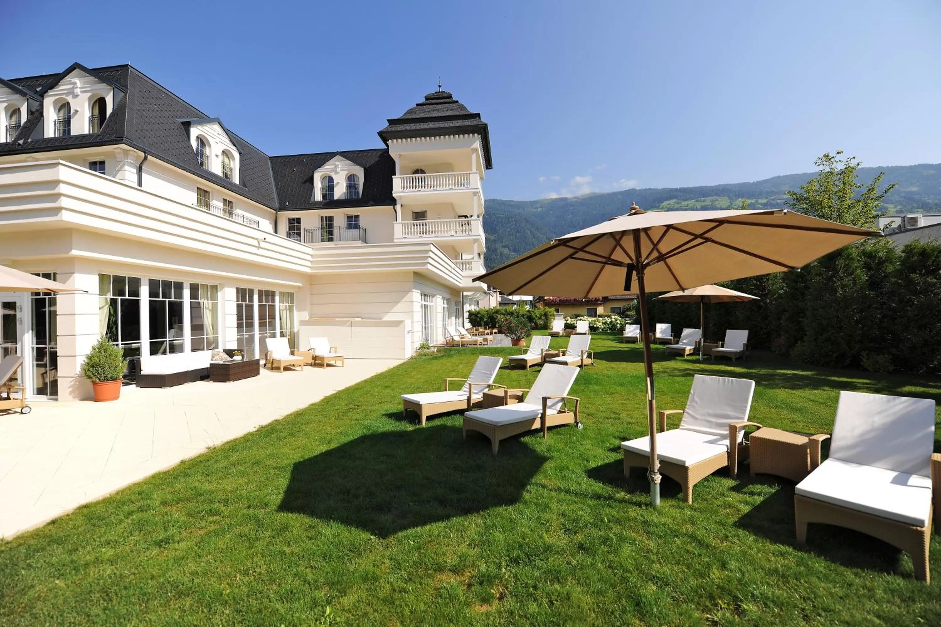 Garden view in Grandhotel Lienz Business-Wellness & Gourmet
