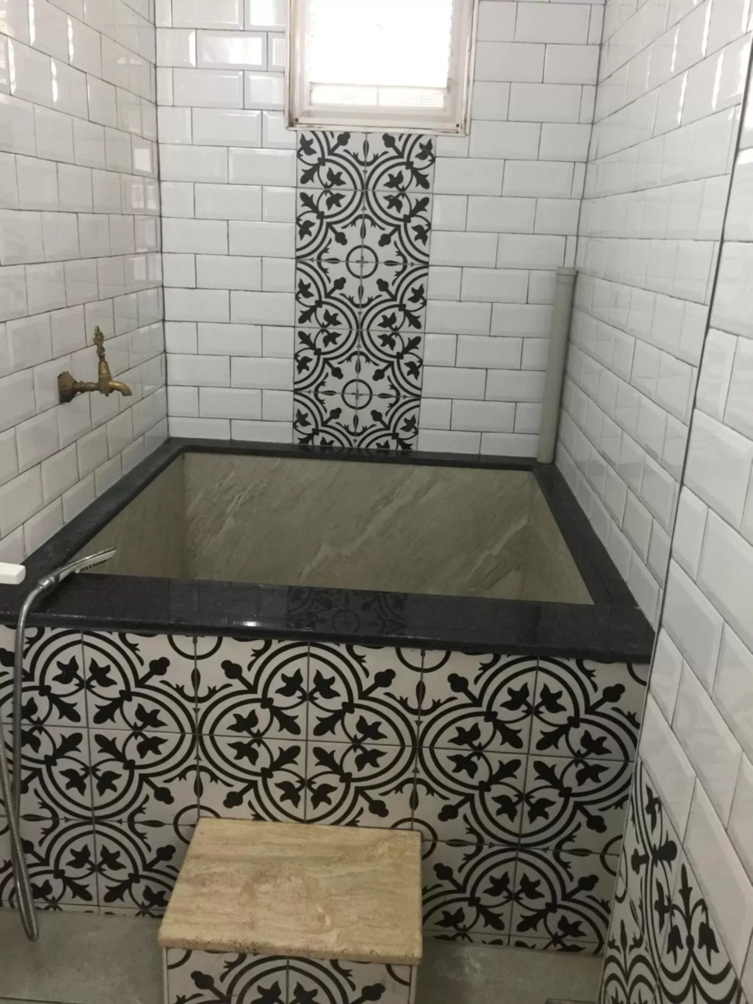 Hot Spring Bath, Bathroom in GÜNEŞ APART OTEL