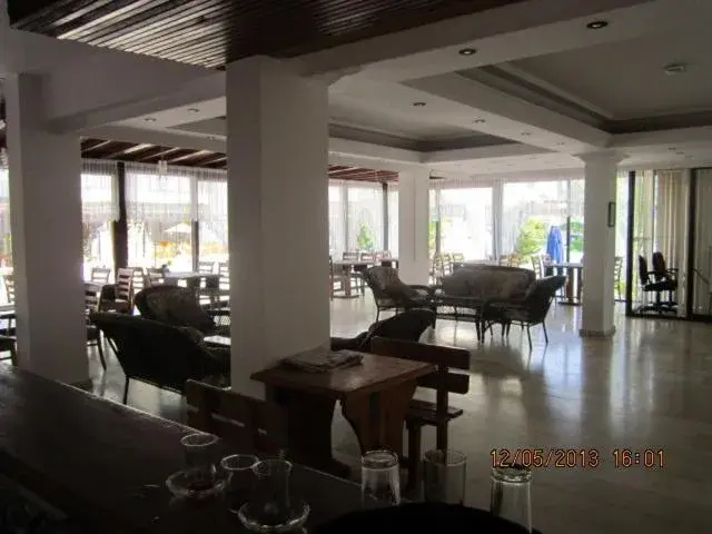 Restaurant/Places to Eat in Delta Hotel