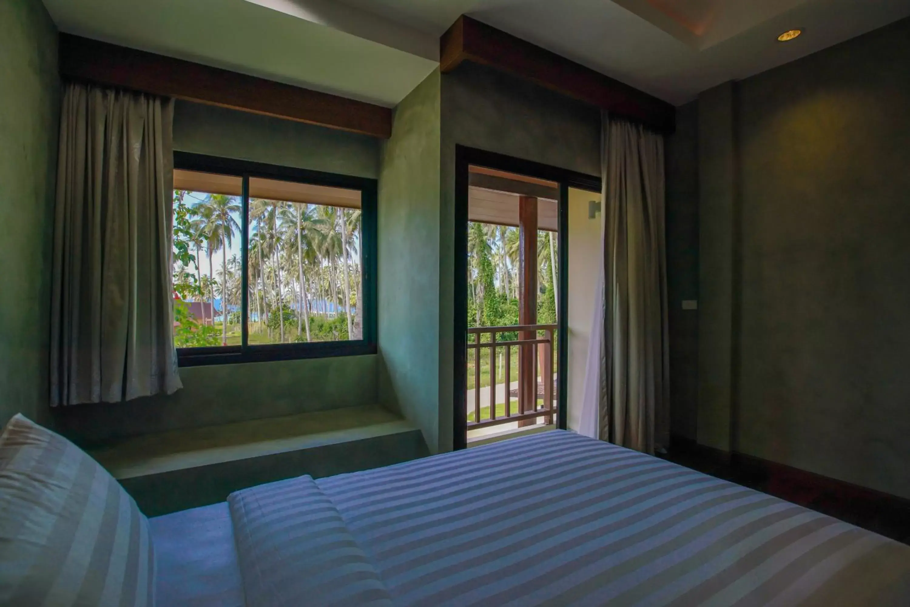 Bedroom, Bed in Koh Kood Paradise Beach Bedroom, Bed in Koh Kood Paradise Beach