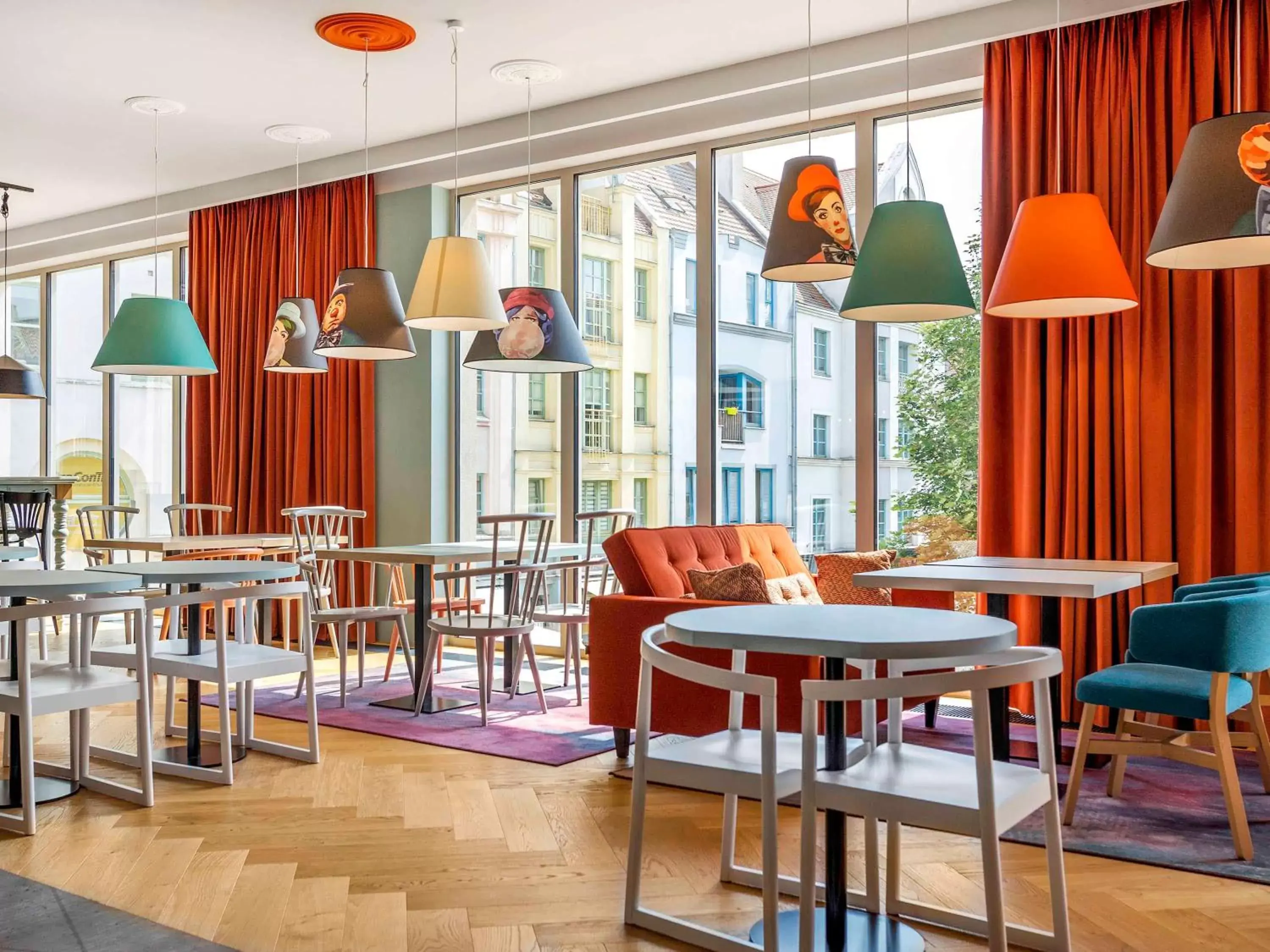 Restaurant/Places to Eat in ibis Styles Szczecin Stare Miasto