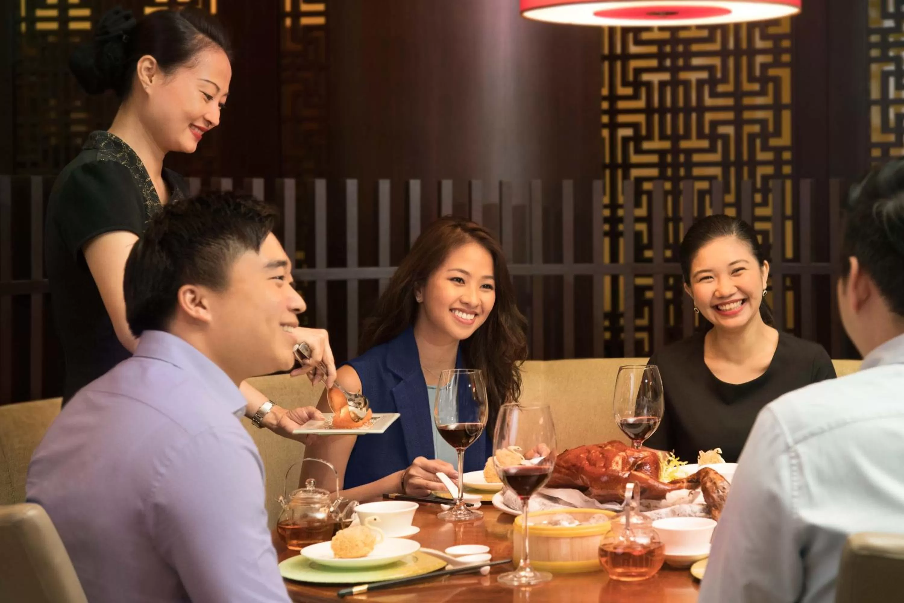 Restaurant/places to eat in Holiday Inn Singapore Atrium by IHG