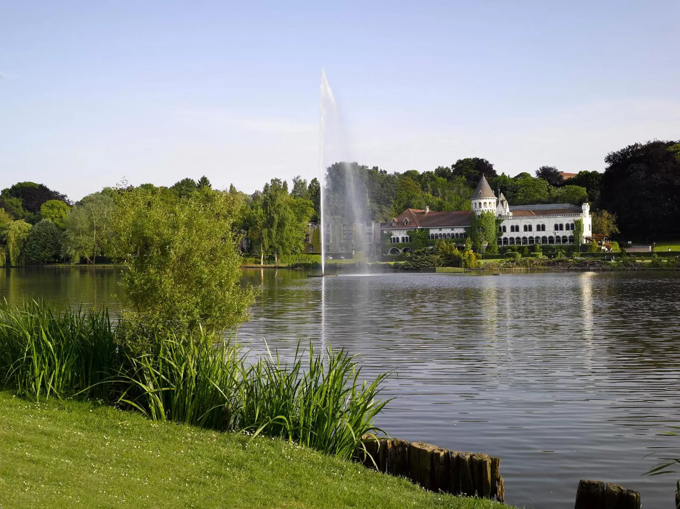 Lake view in Martin's Château Du Lac