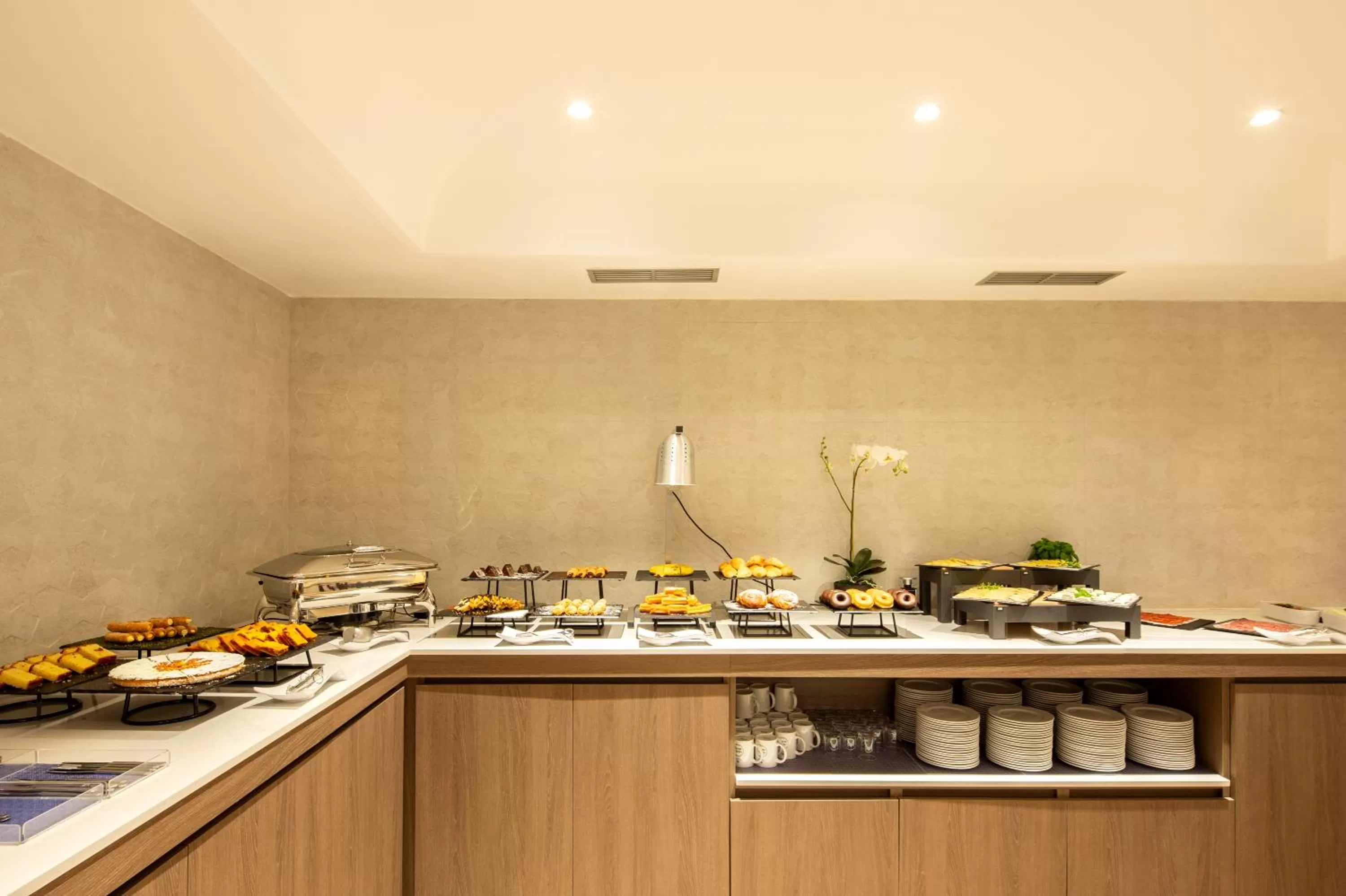 Restaurant/places to eat in Eurostars Gran Hotel Lugo