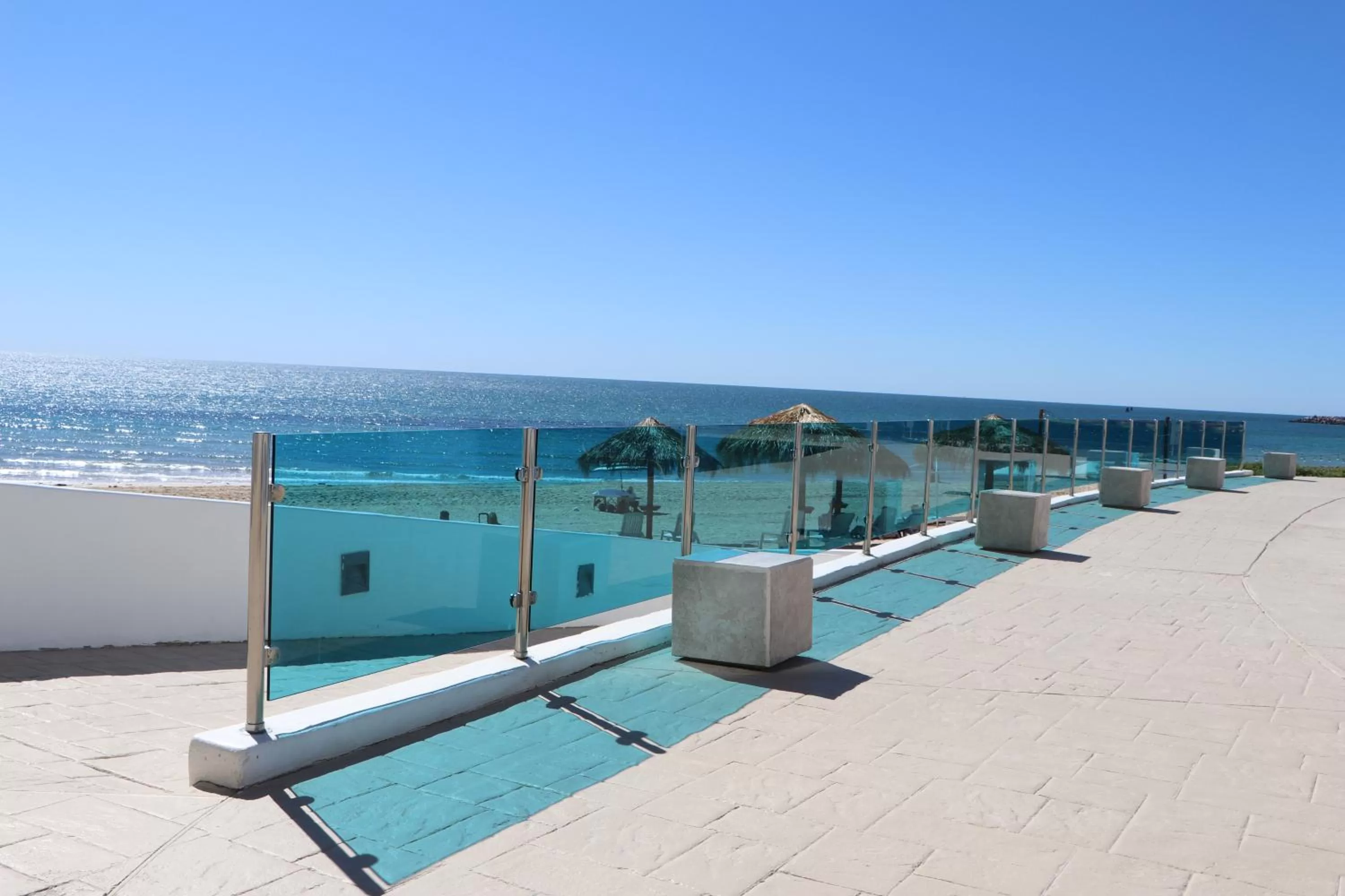 Esmeralda Beach Resort