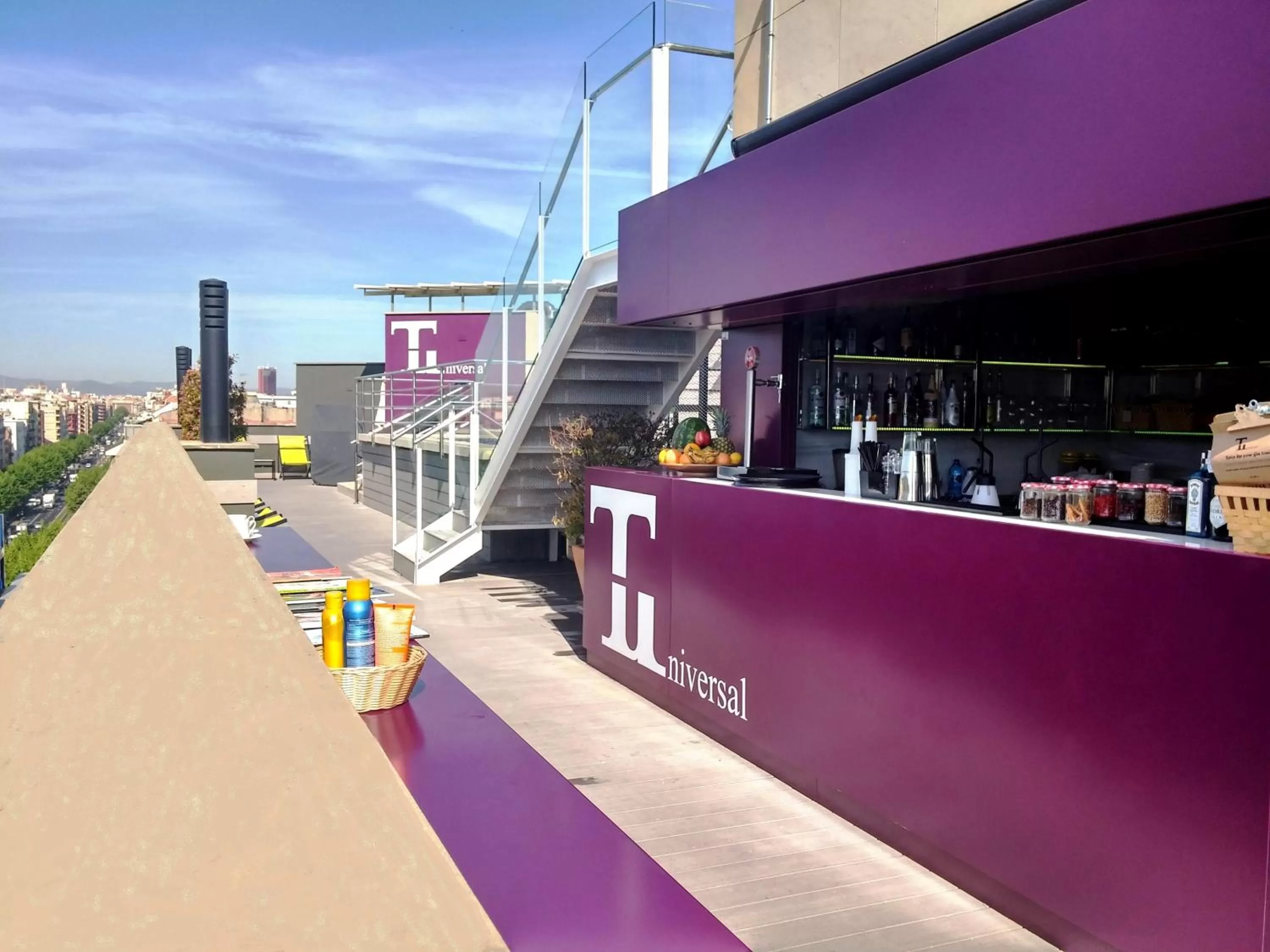 Restaurant/places to eat in Hotel Barcelona Universal