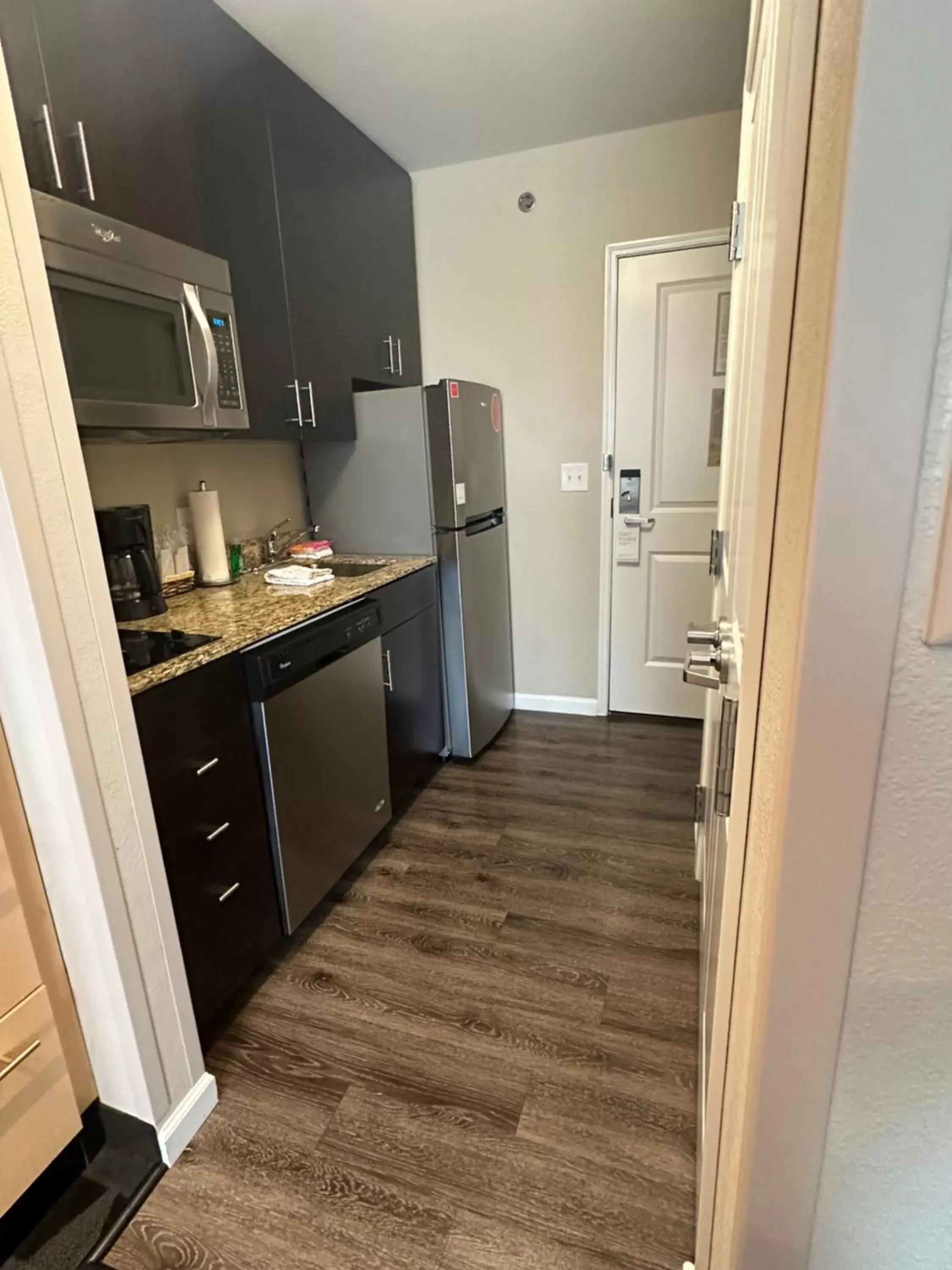 kitchen, Kitchen/Kitchenette in TownePlace Suites by Marriott Columbia Northwest/Harbison