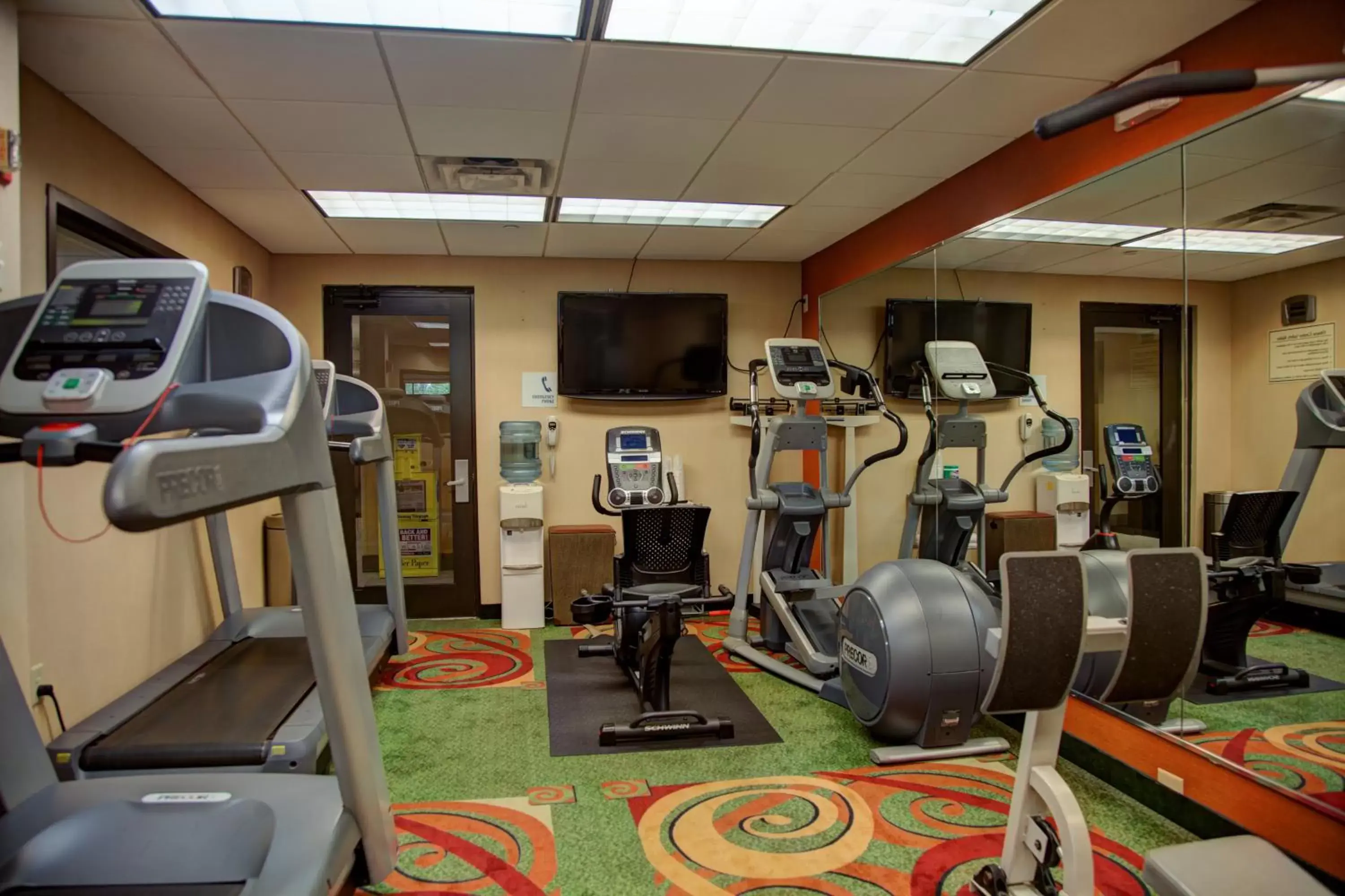 Spa and wellness centre/facilities, Fitness Center/Facilities in Holiday Inn Express Tyler South, an IHG Hotel