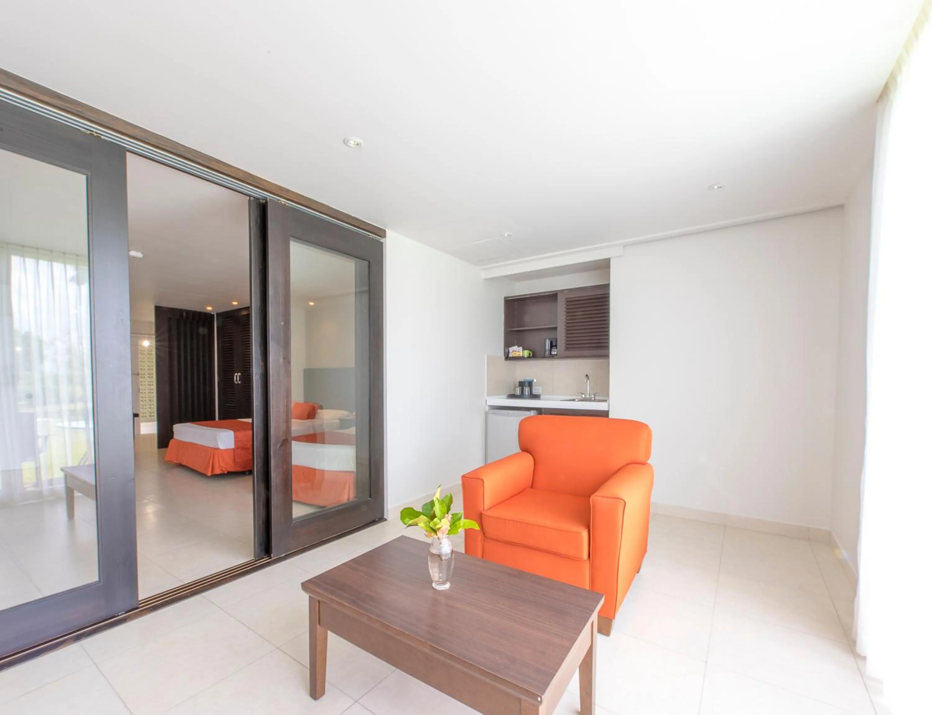 Seating area, Bed in Mount Irvine Bay Resort