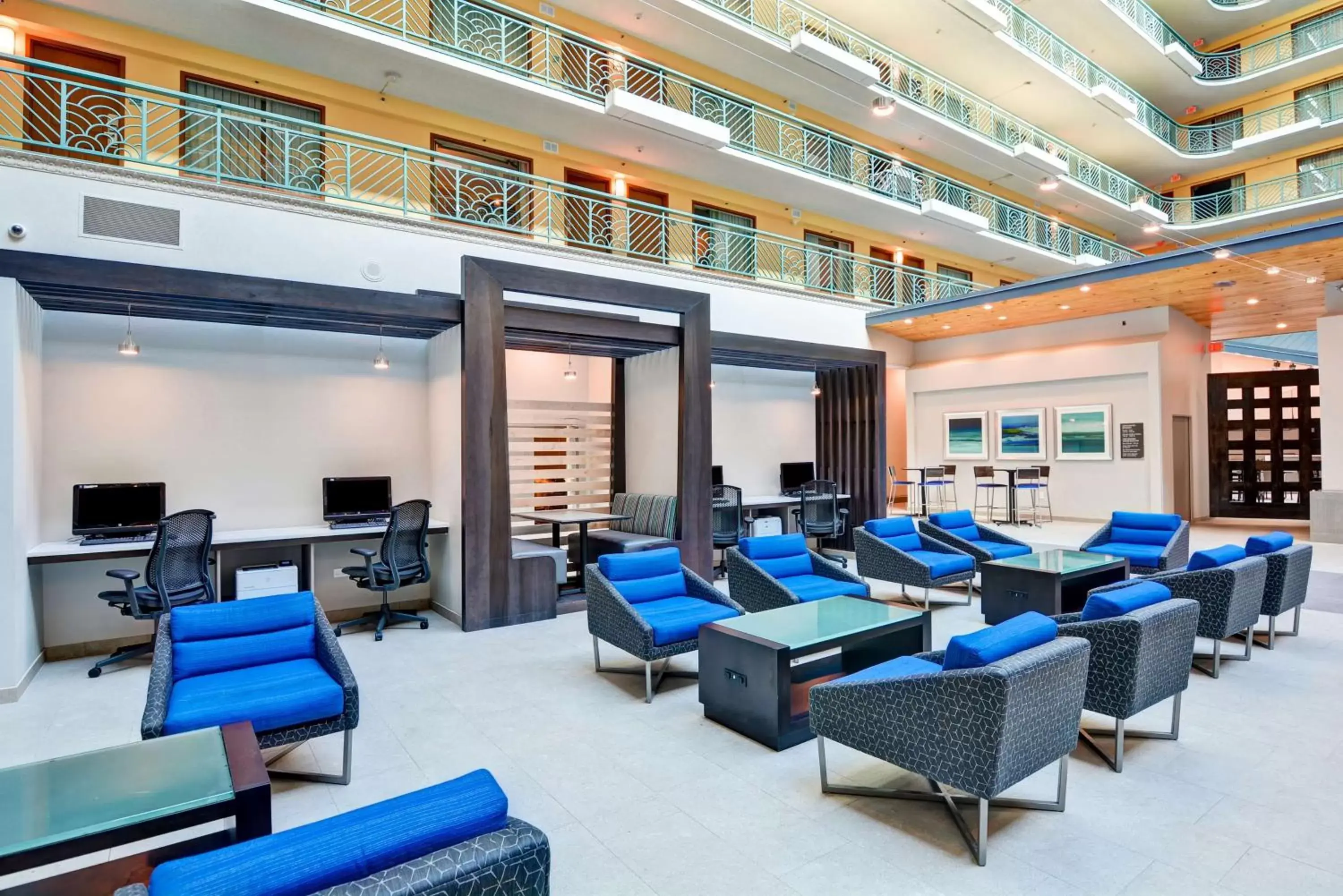 Business facilities in Embassy Suites by Hilton Miami International Airport