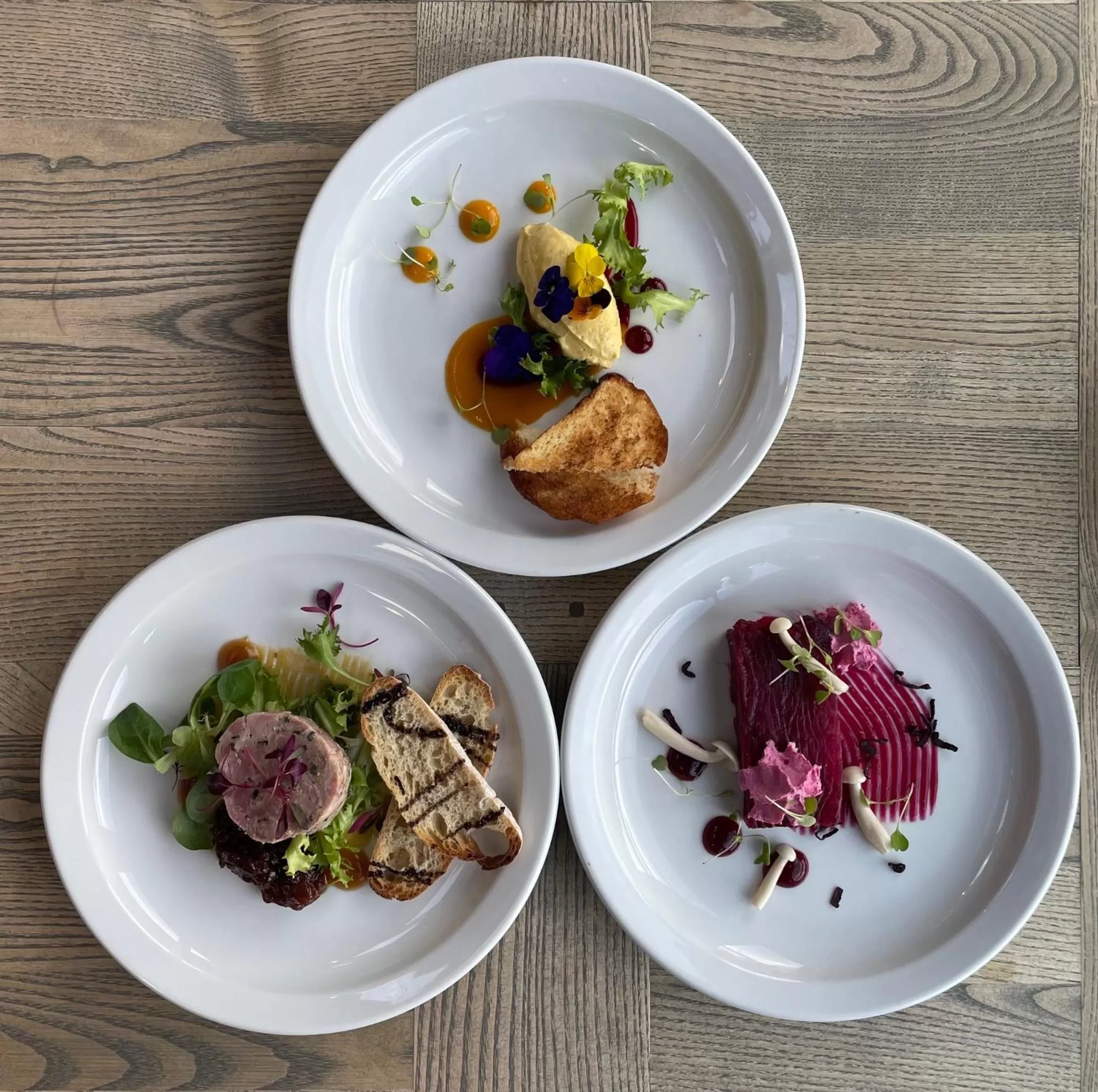 Food in Castle At Edgehill