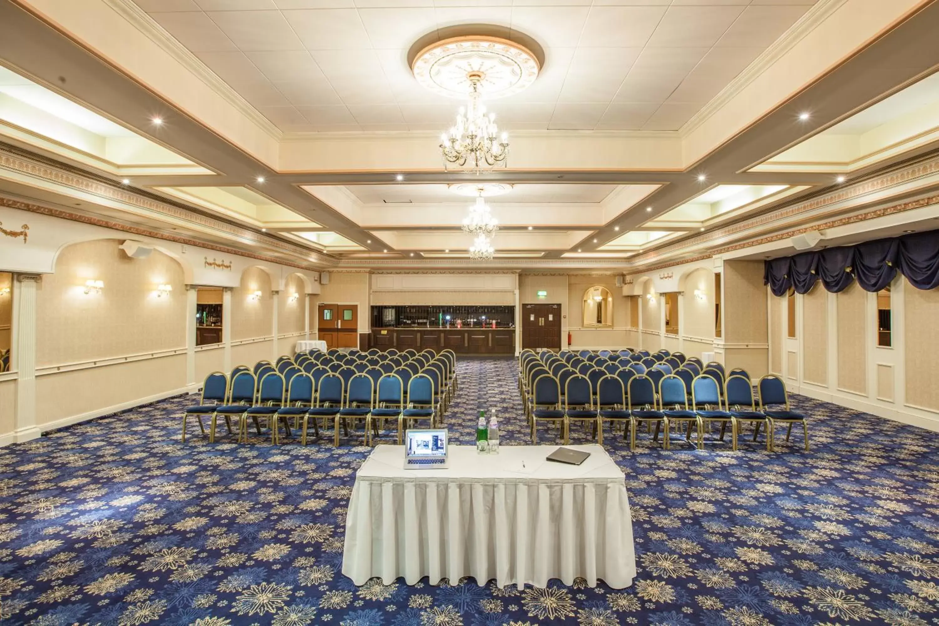 Banquet/Function facilities in New Continental Hotel; Sure Hotel Collection by Best Western