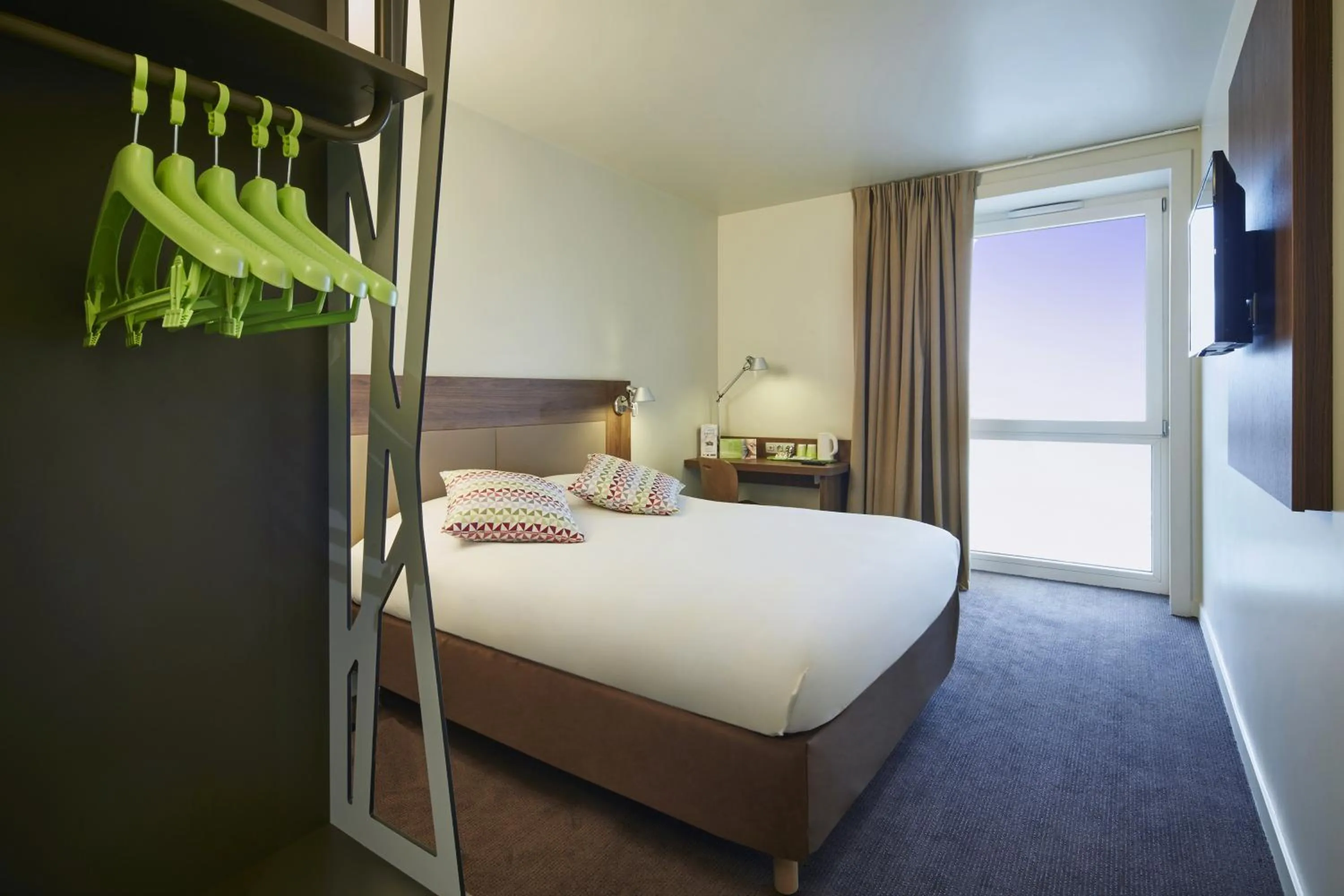 Bed in Campanile PRIME - Paris Saclay