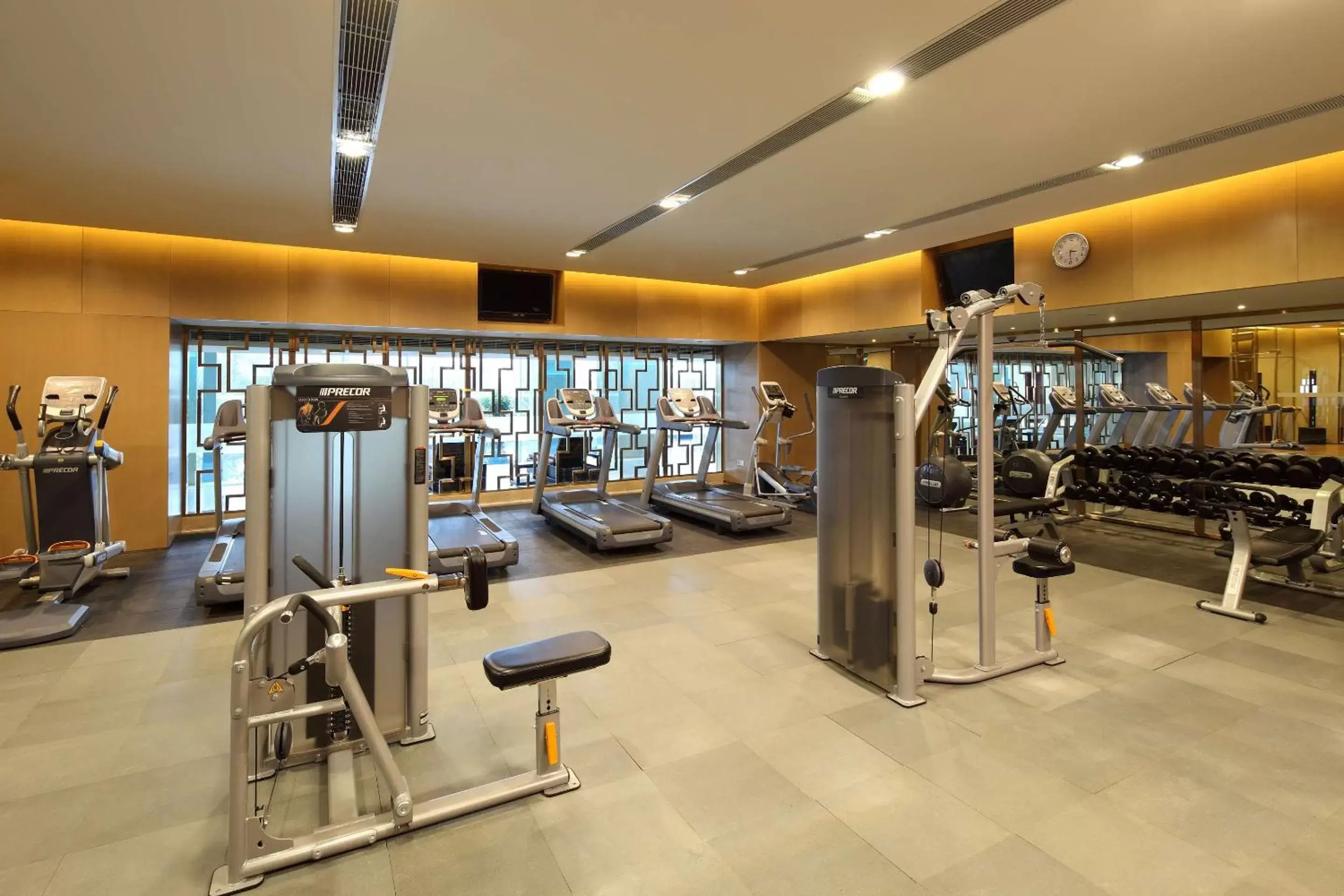 Fitness centre/facilities in Hilton Nanjing Riverside Fitness centre/facilities in Hilton Nanjing Riverside