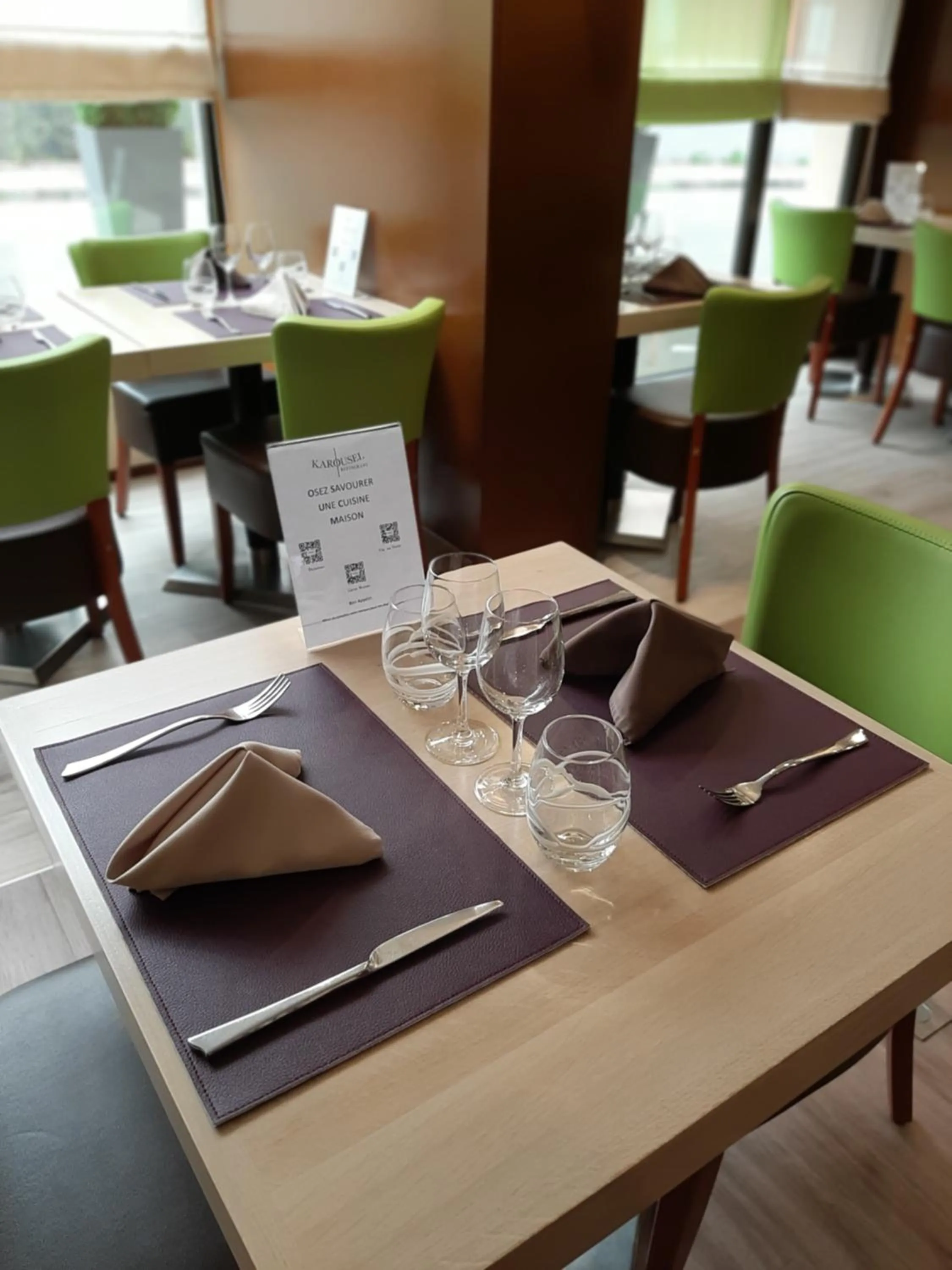 Restaurant/places to eat in Kyriad Hotel Nevers Centre