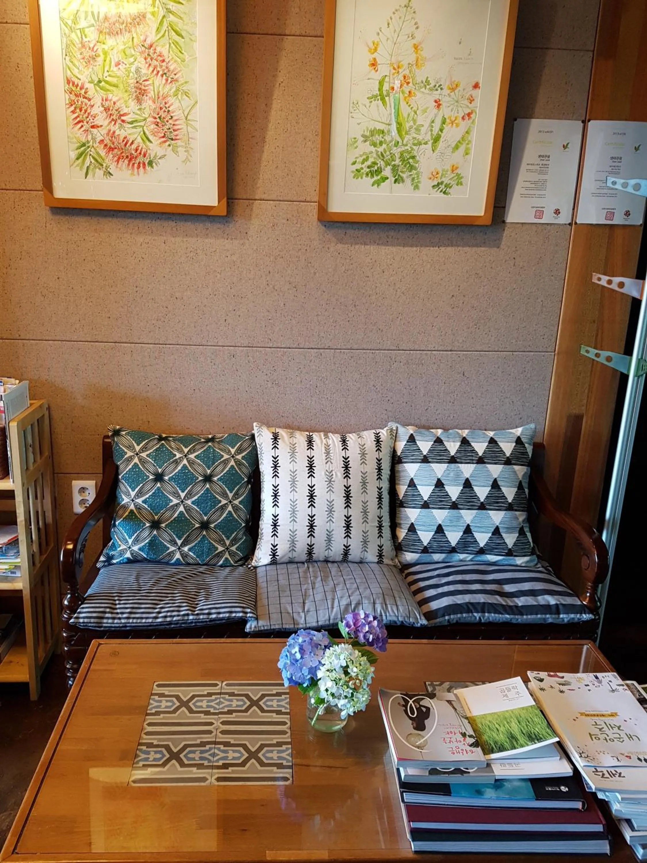 Lobby or reception in Jeju Eco Suites