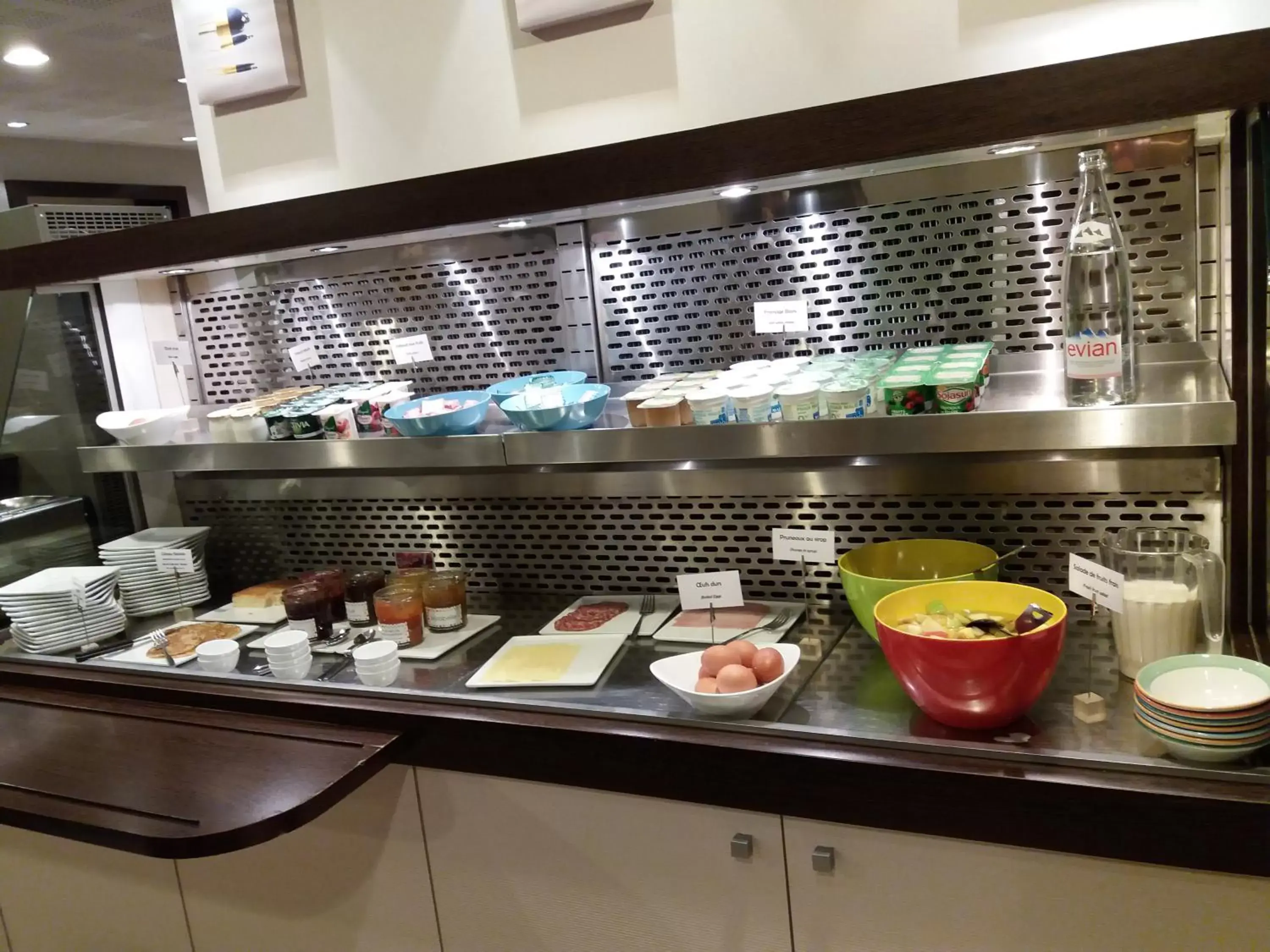 Buffet breakfast in Kyriad Rennes Nord Hotel