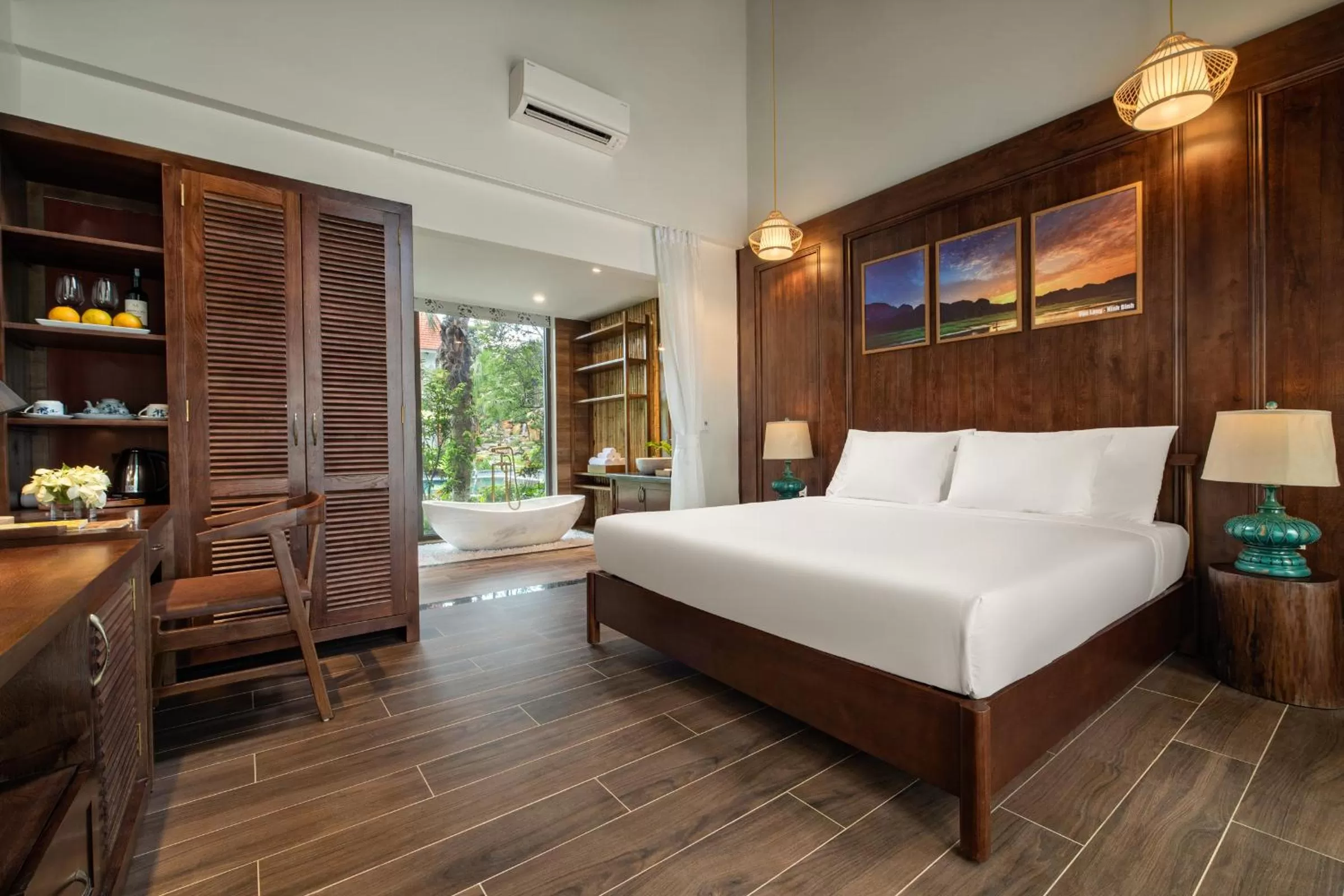Photo of the whole room, Bed in Bai Dinh Riverside Resort & Spa