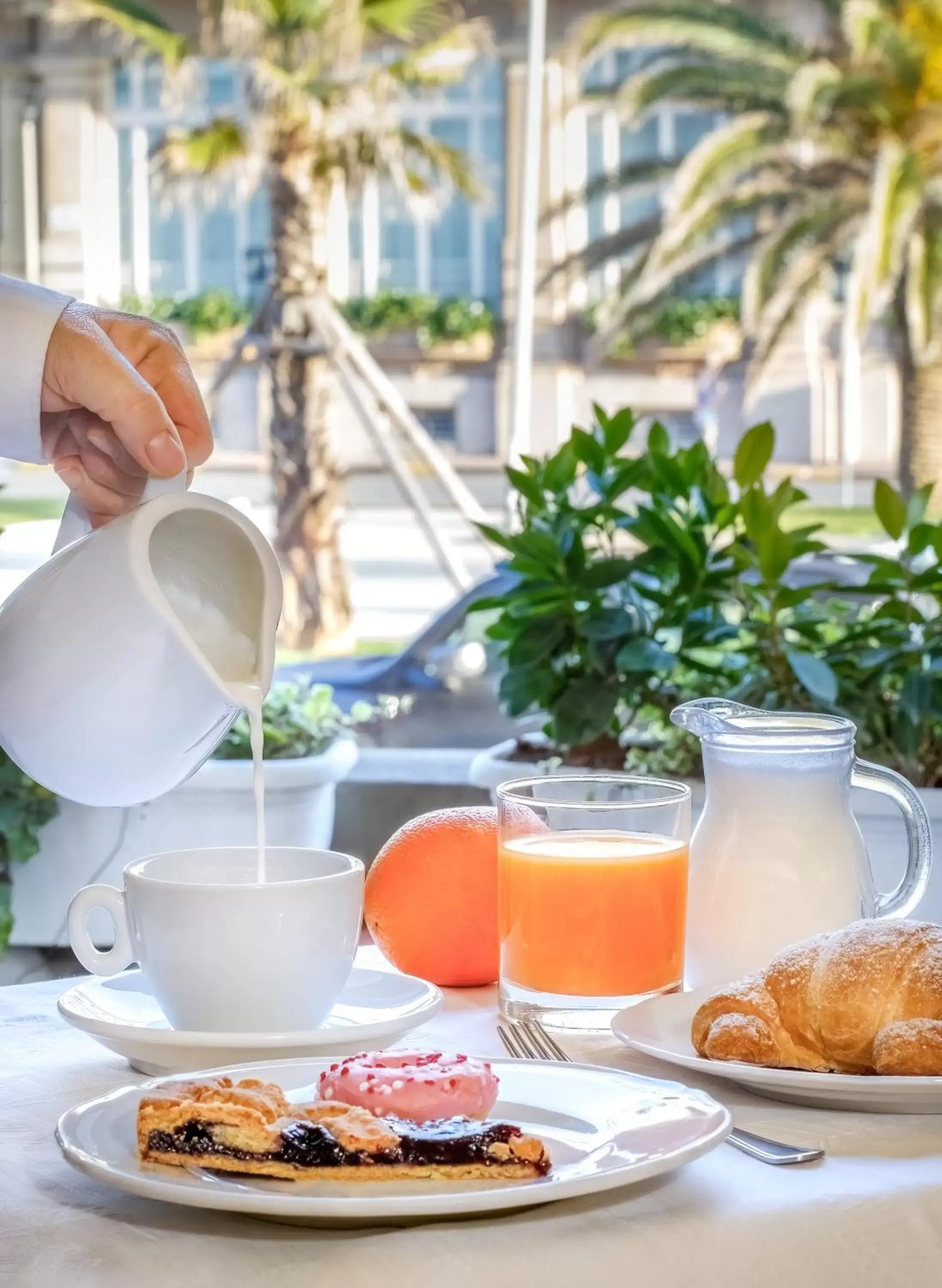 Food and drinks, Breakfast in Hotel Residence Esplanade