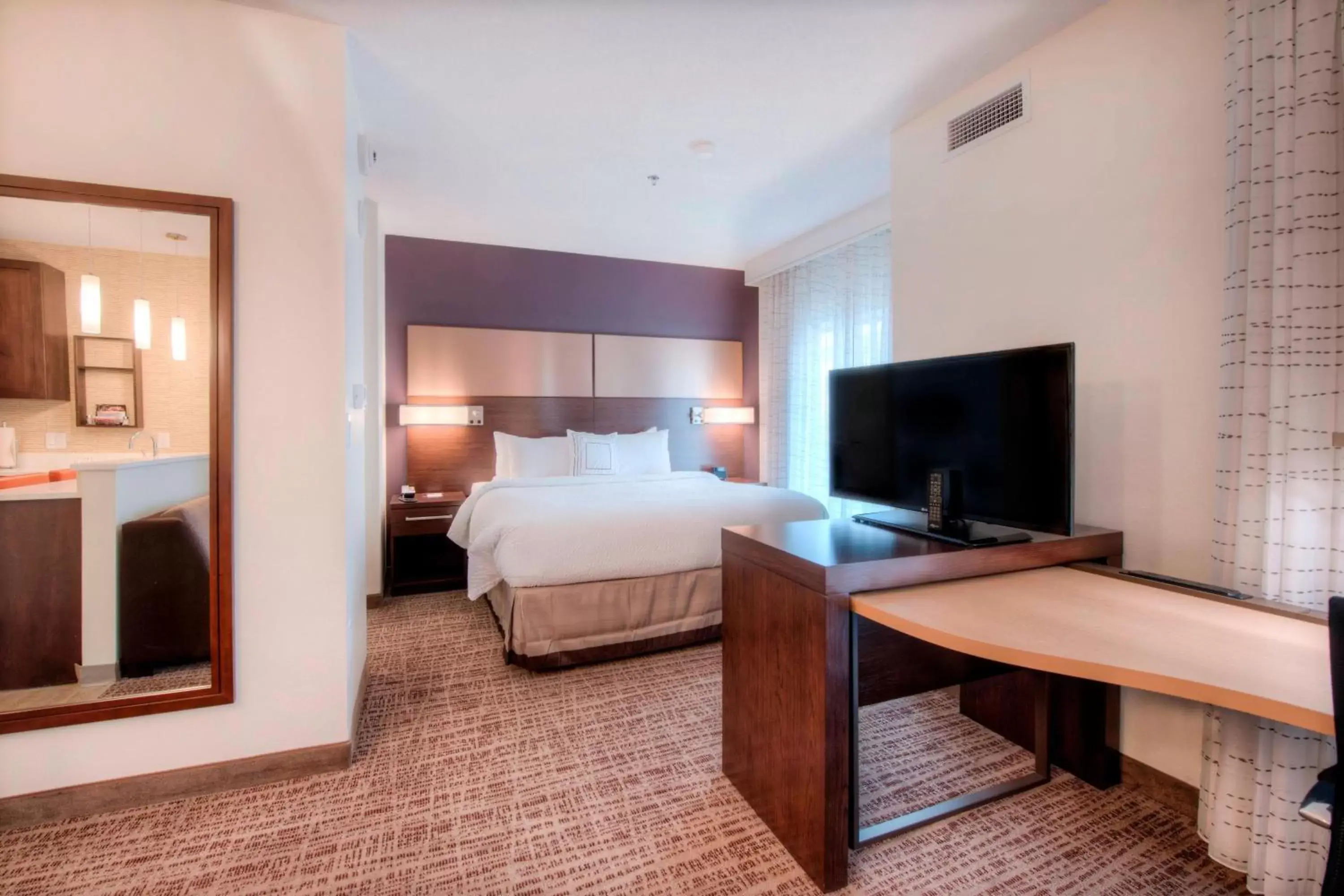 Photo of the whole room, Bed in Residence Inn by Marriott Charlotte Airport