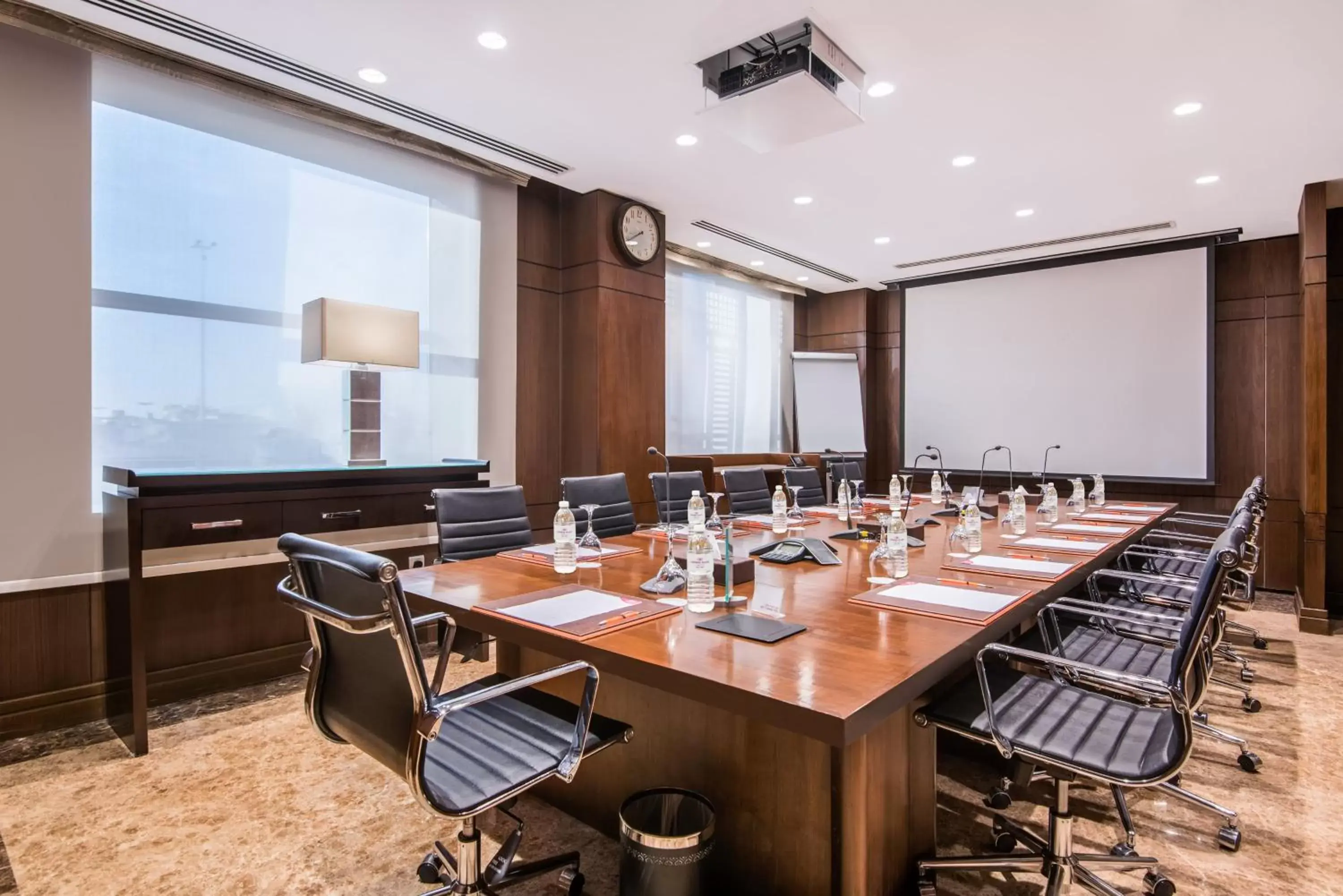 Meeting/conference room in Crowne Plaza Madinah, an IHG Hotel