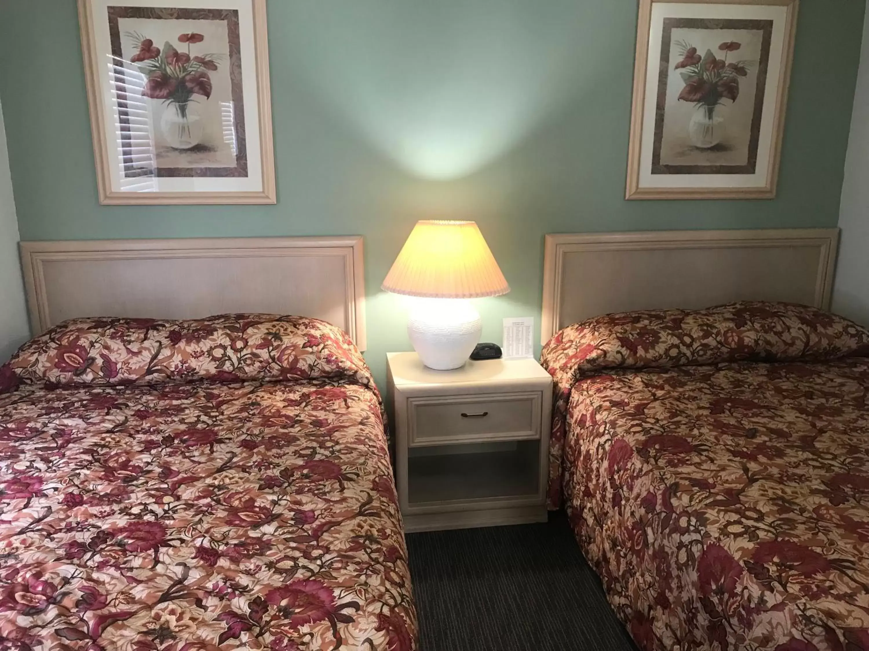 Bedroom, Bed in Ocean Lodge Hotel & Apartments