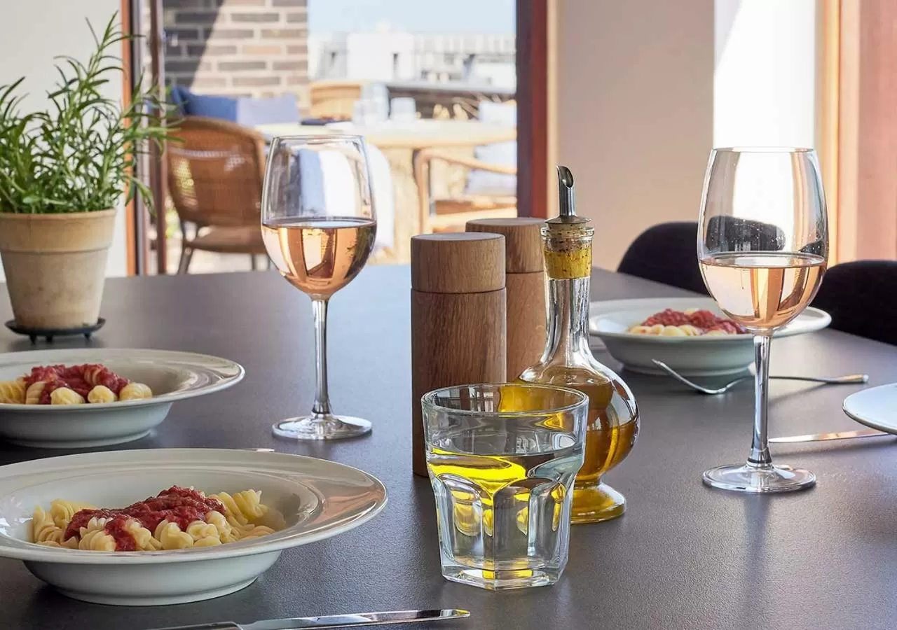 Dining area in Charlottehaven