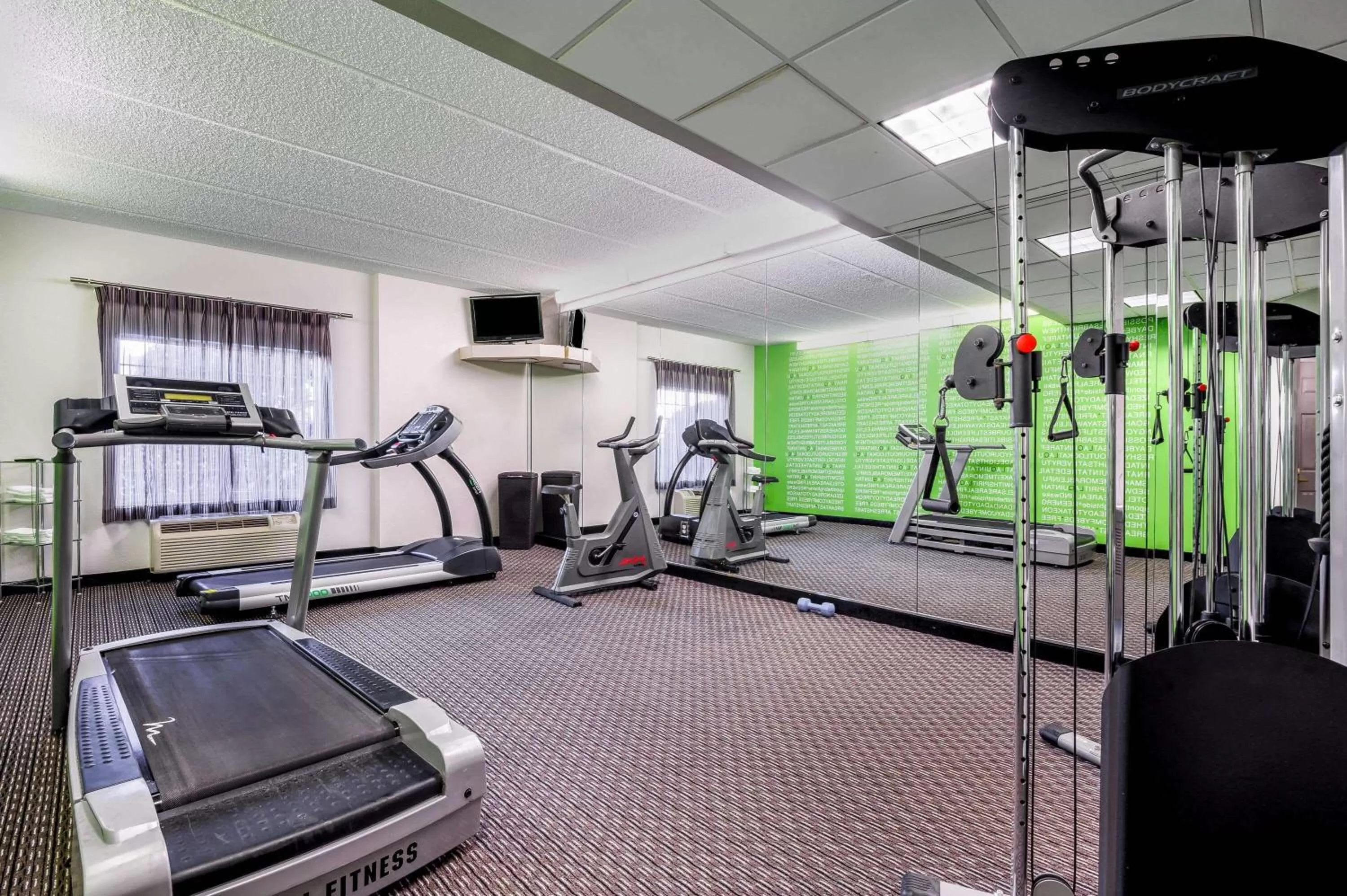 Fitness centre/facilities in La Quinta by Wyndham Myrtle Beach Broadway Area
