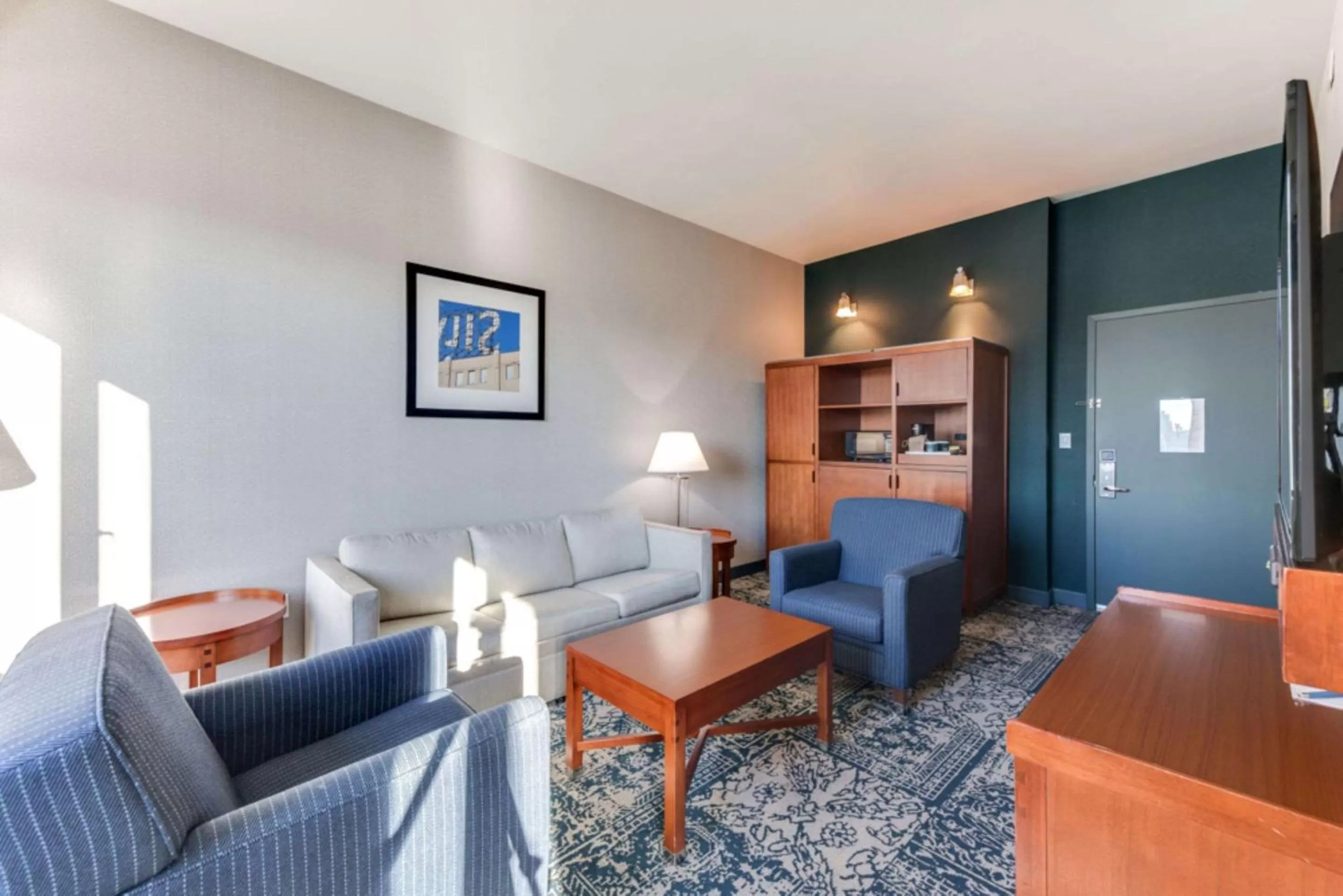 Bedroom in Vista LIC Hotel, Premier Collection by Best Western