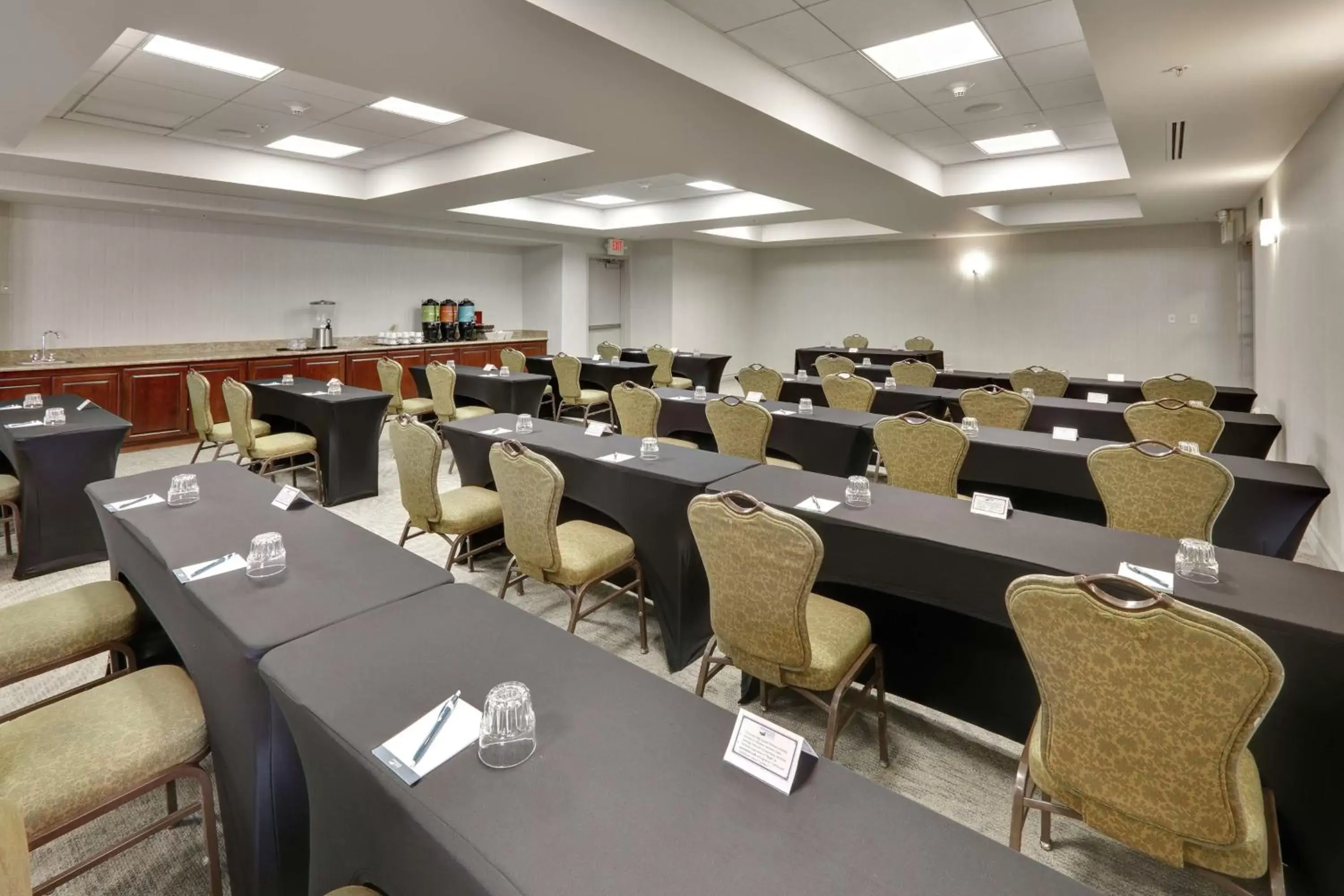 Meeting/conference room in Homewood Suites by Hilton San Diego-Del Mar