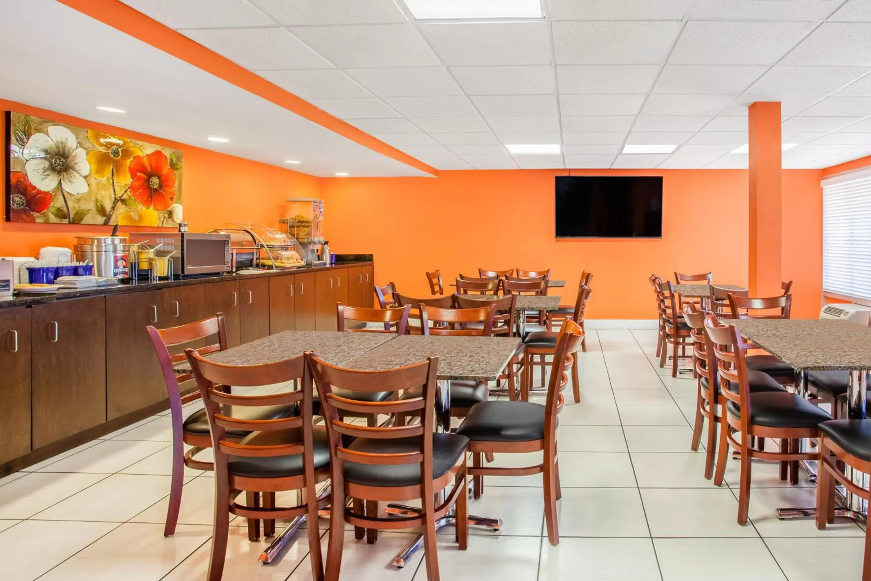 Restaurant/places to eat in Days Inn by Wyndham Brooksville Restaurant/places to eat in Days Inn by Wyndham Brooksville