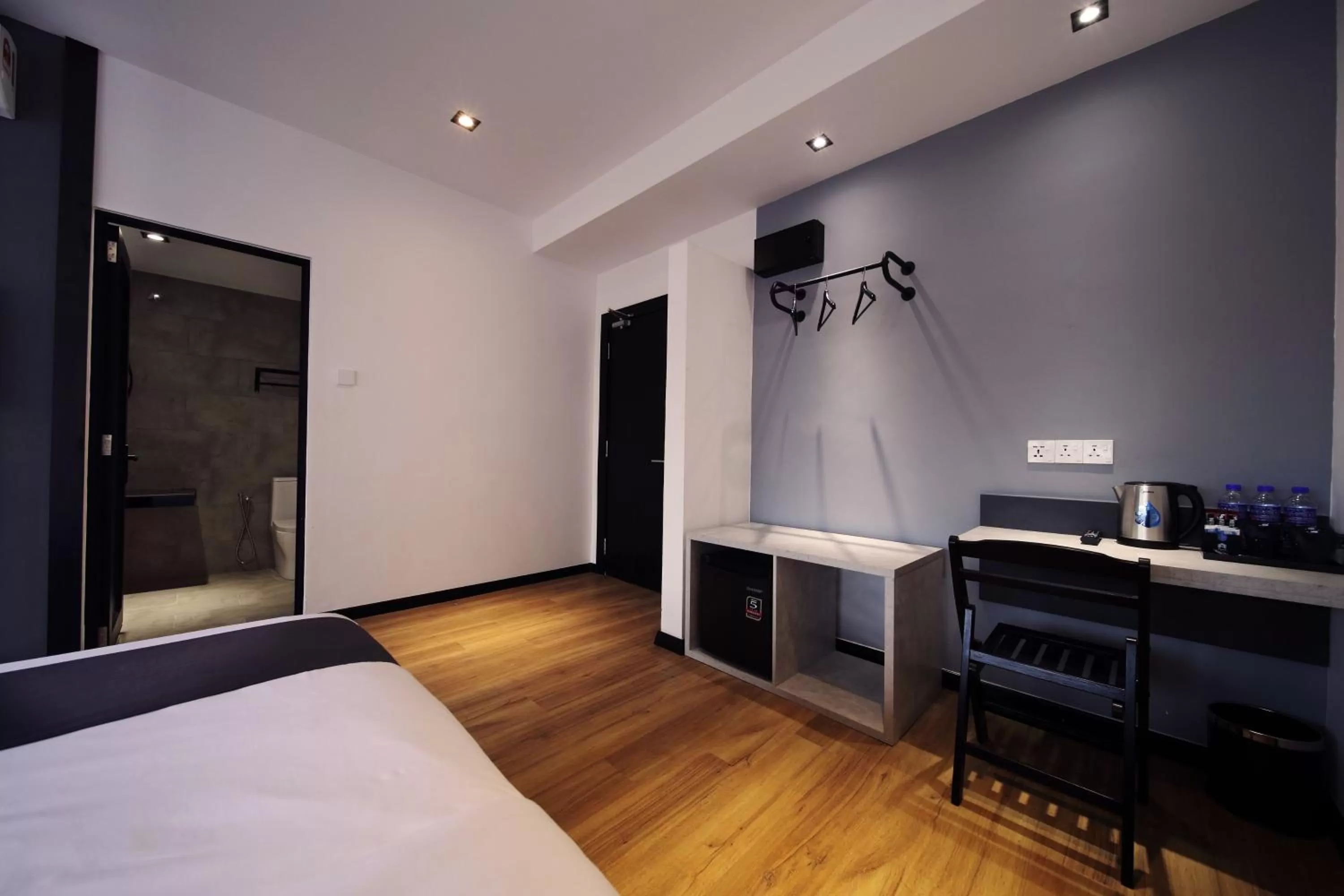 Coffee/tea facilities, Bed in ARENA Boutique Hotel Kuala Terengganu