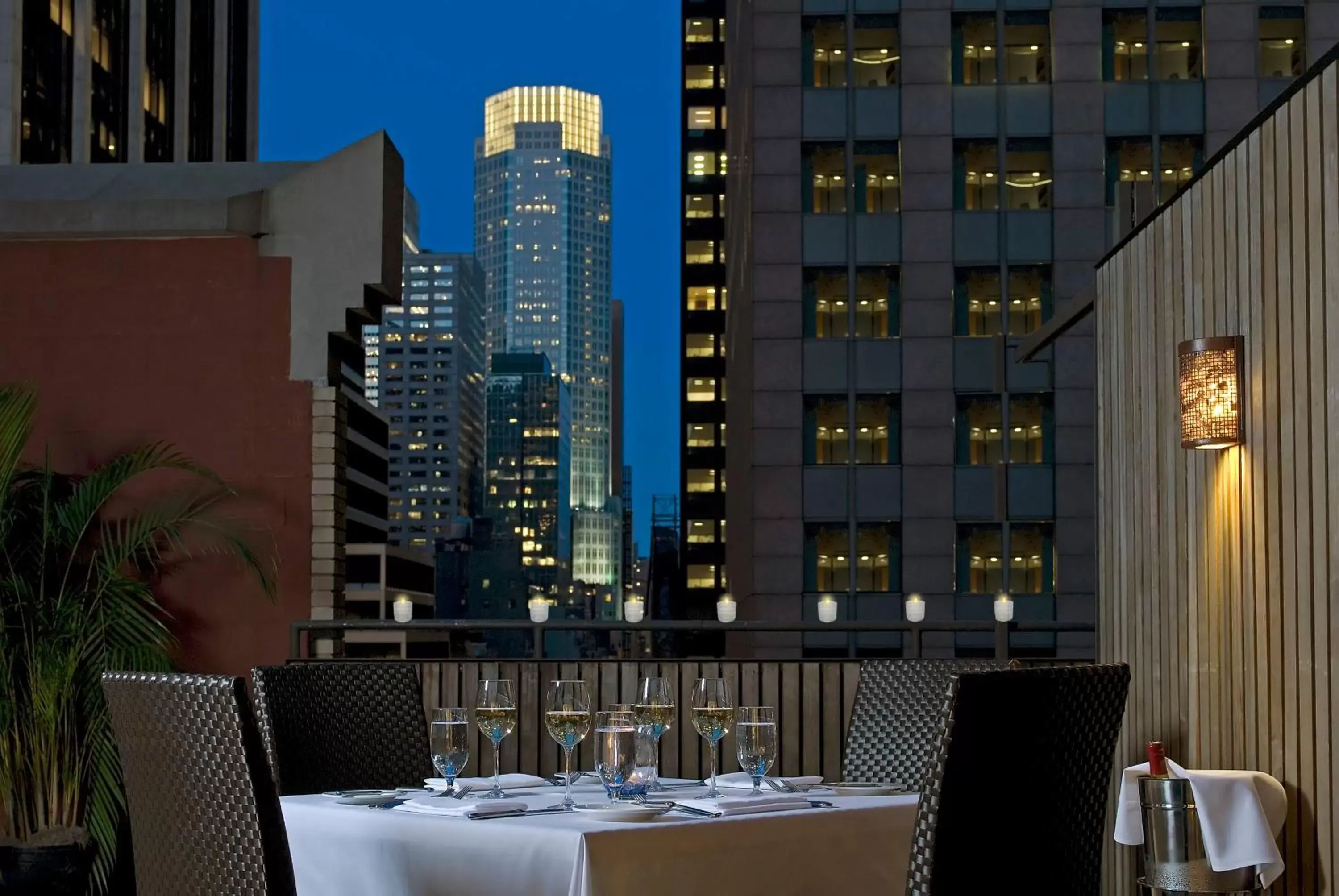 View (from property/room), Restaurant/Places to Eat in The Muse New York
