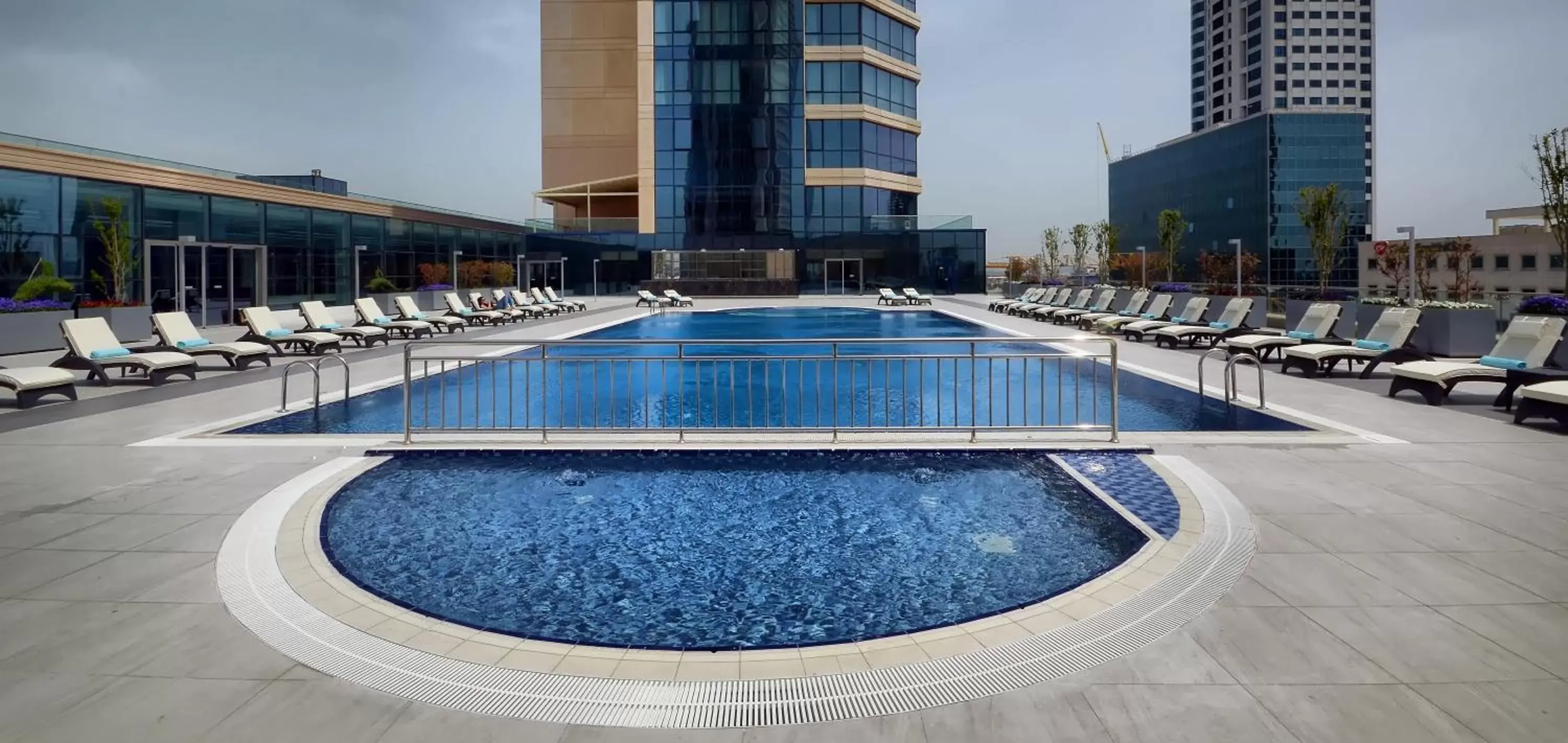 Spa and wellness centre/facilities, Swimming Pool in Wyndham Grand Istanbul Levent