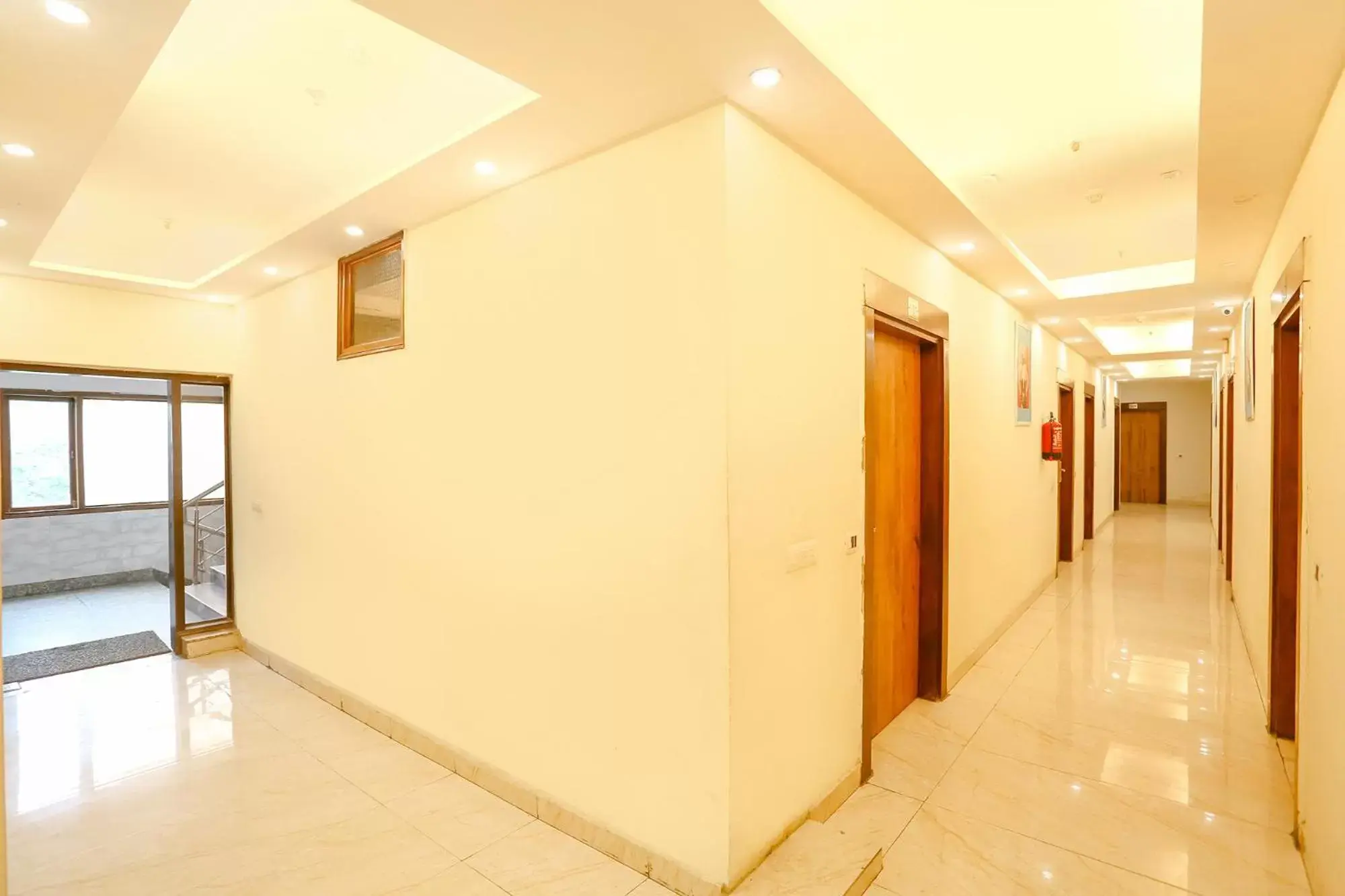 Lobby or reception in FabHotel F9 NSP - Near Pacific Mall Pitampura Lobby or reception in FabHotel F9 NSP - Near Pacific Mall Pitampura