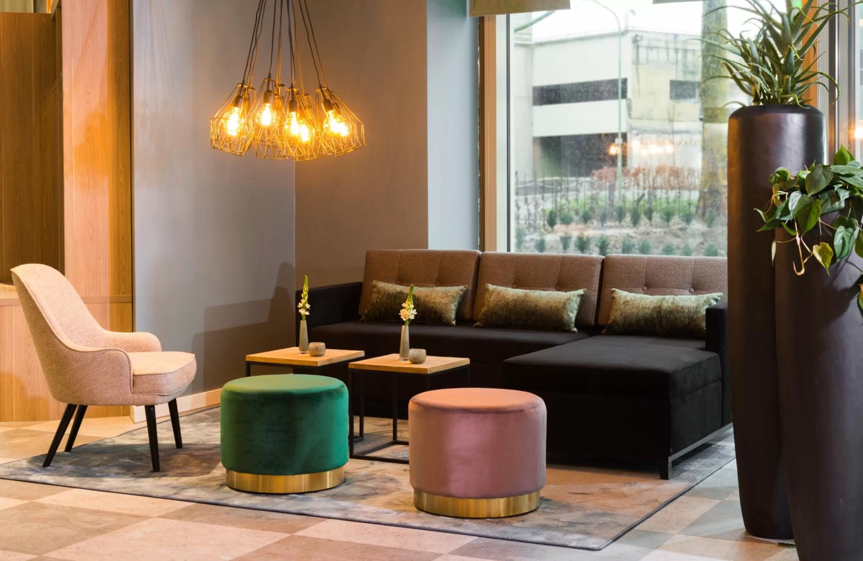 Lobby or reception in Leonardo Hotel Offenbach Frankfurt