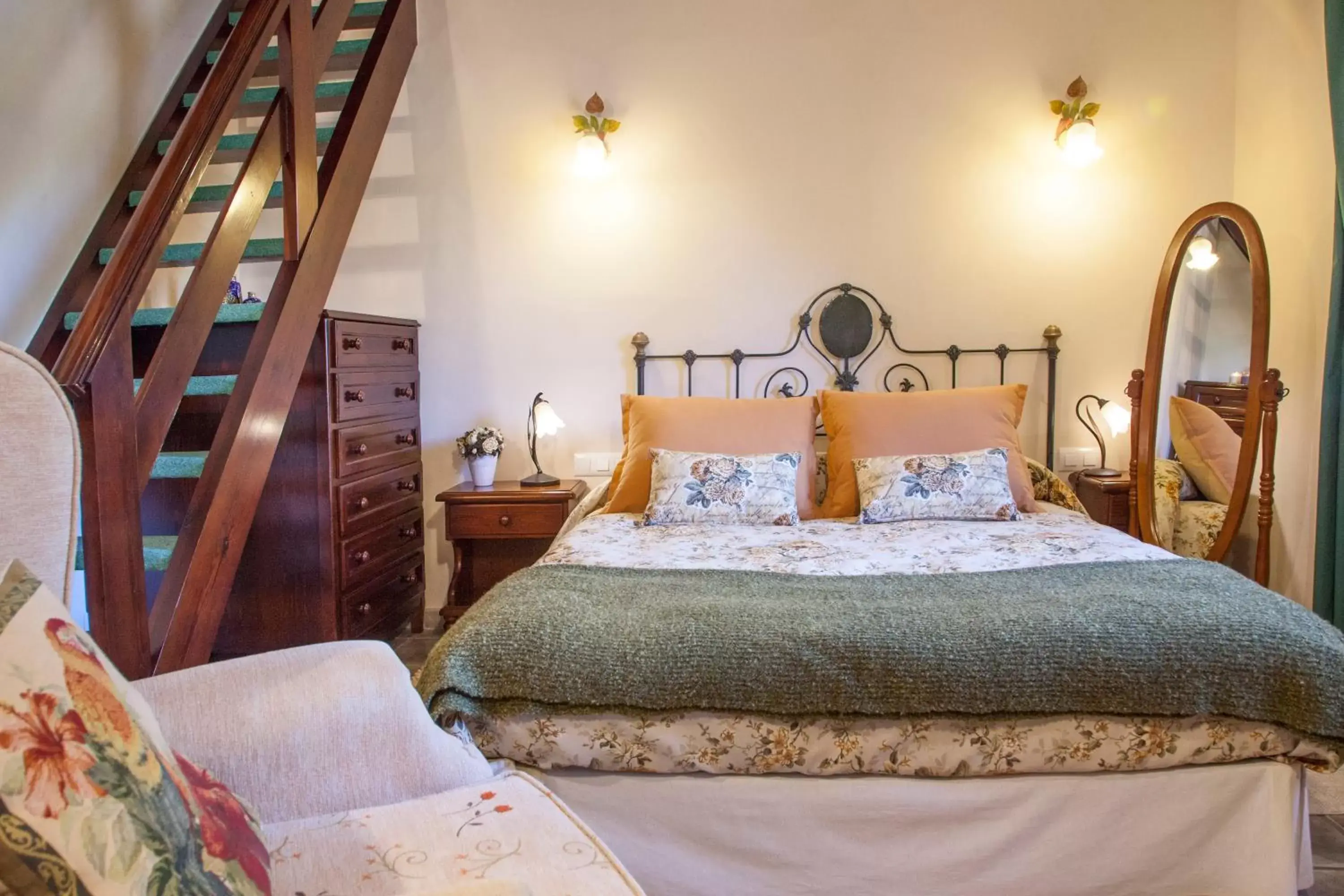 Bedroom, Bed in Eco Hotel con encanto Masía la Mota B&B