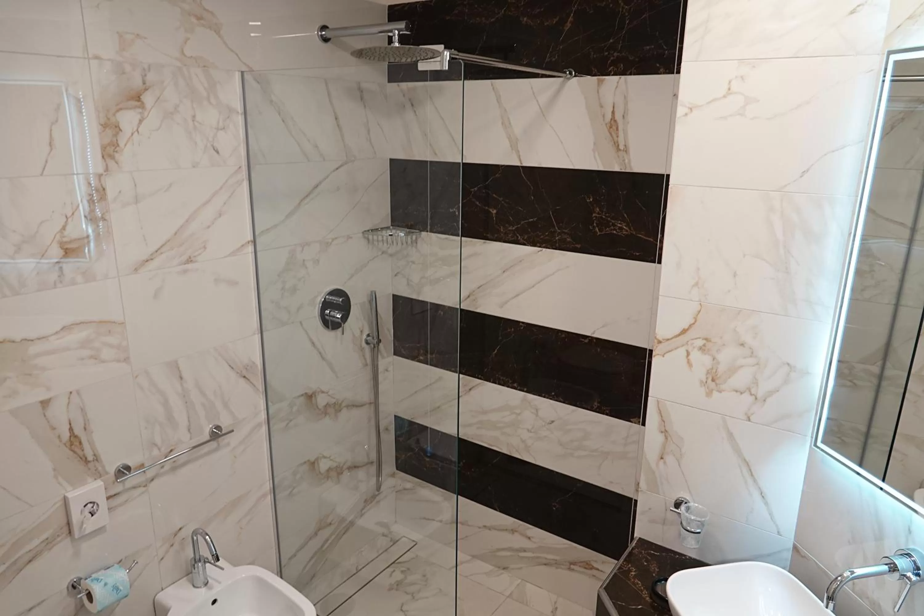 Bathroom in Hotel Art Resort Galleria Umberto