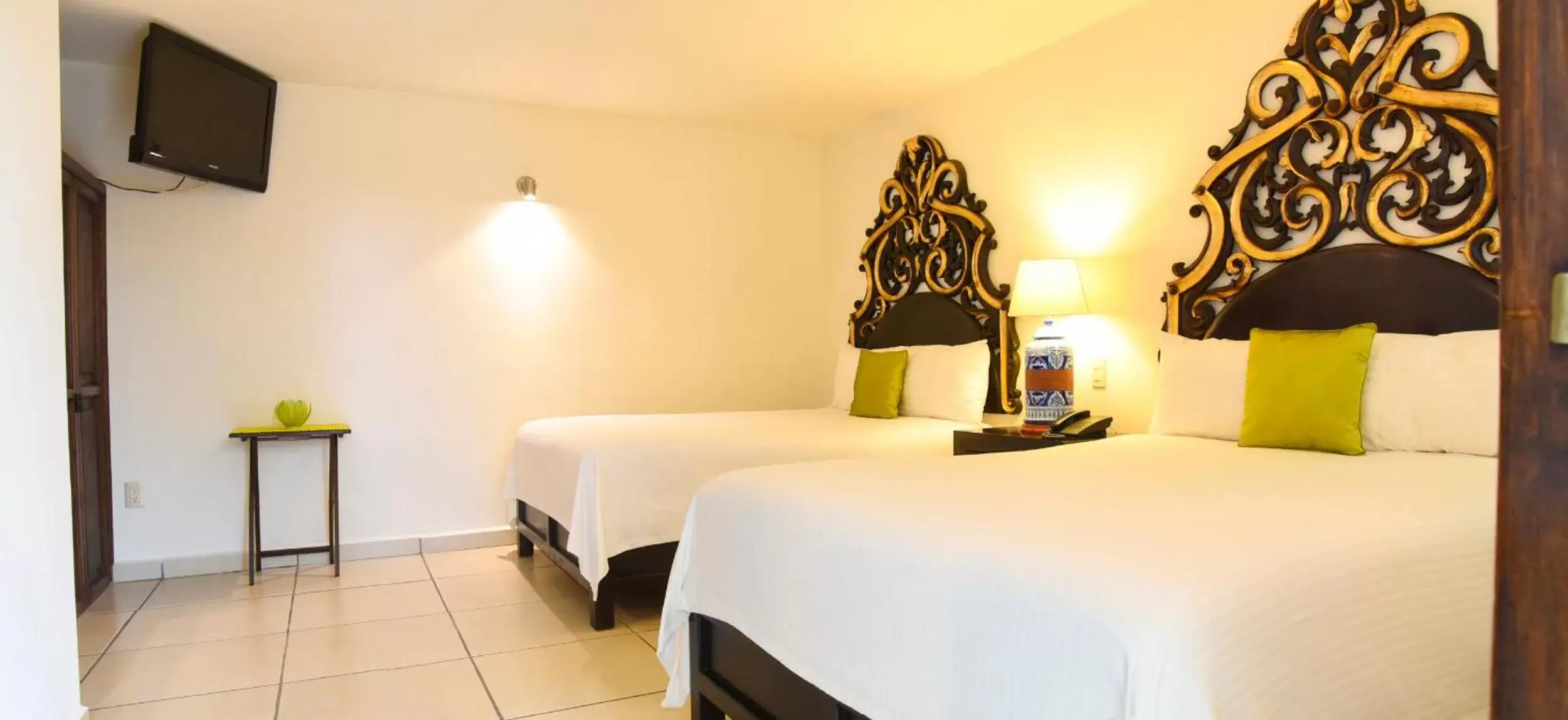 Bed in Hotel Expres By Hosting House