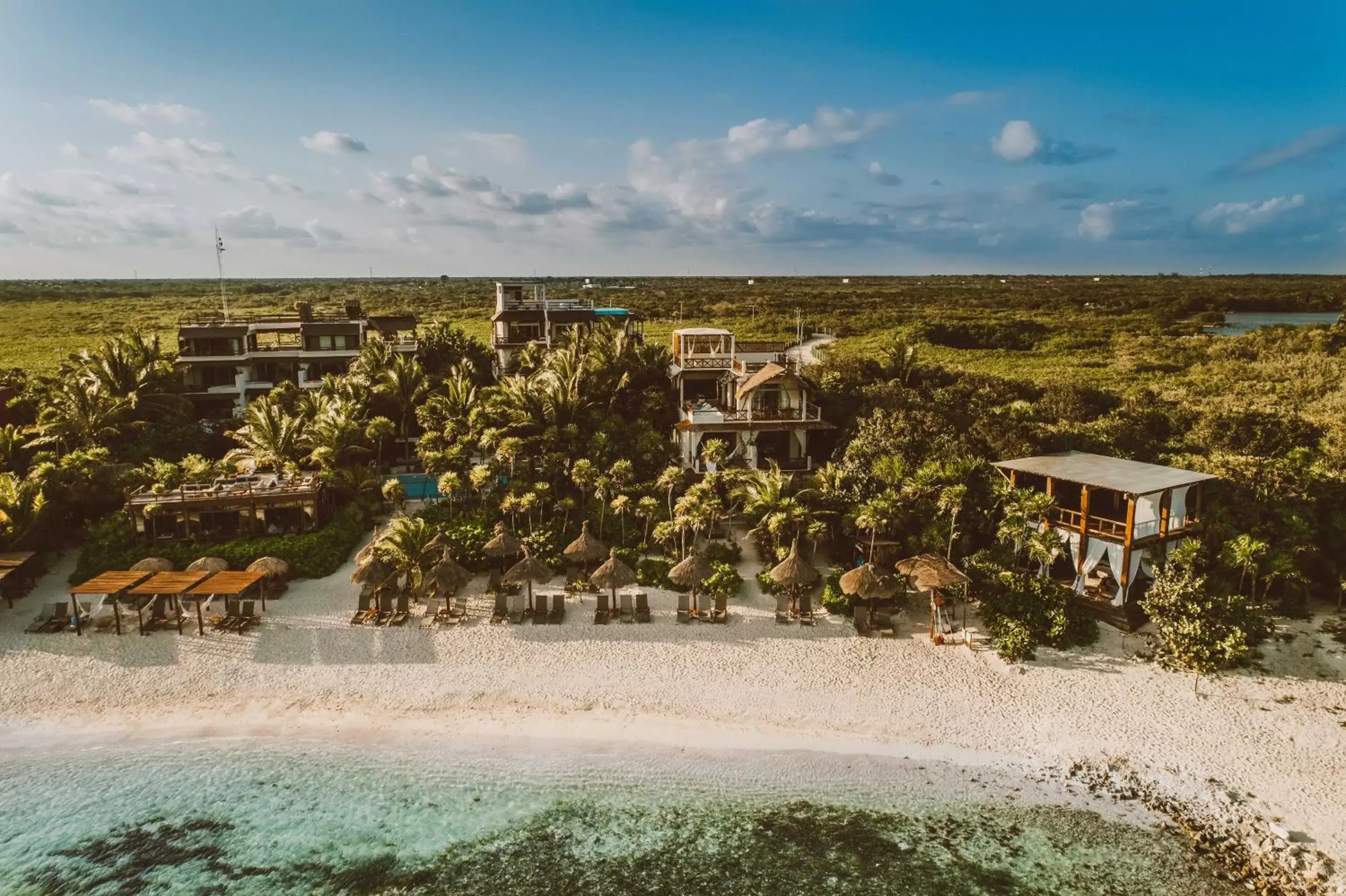 Bird's eye view, Bird's-eye View in Jashita Hotel