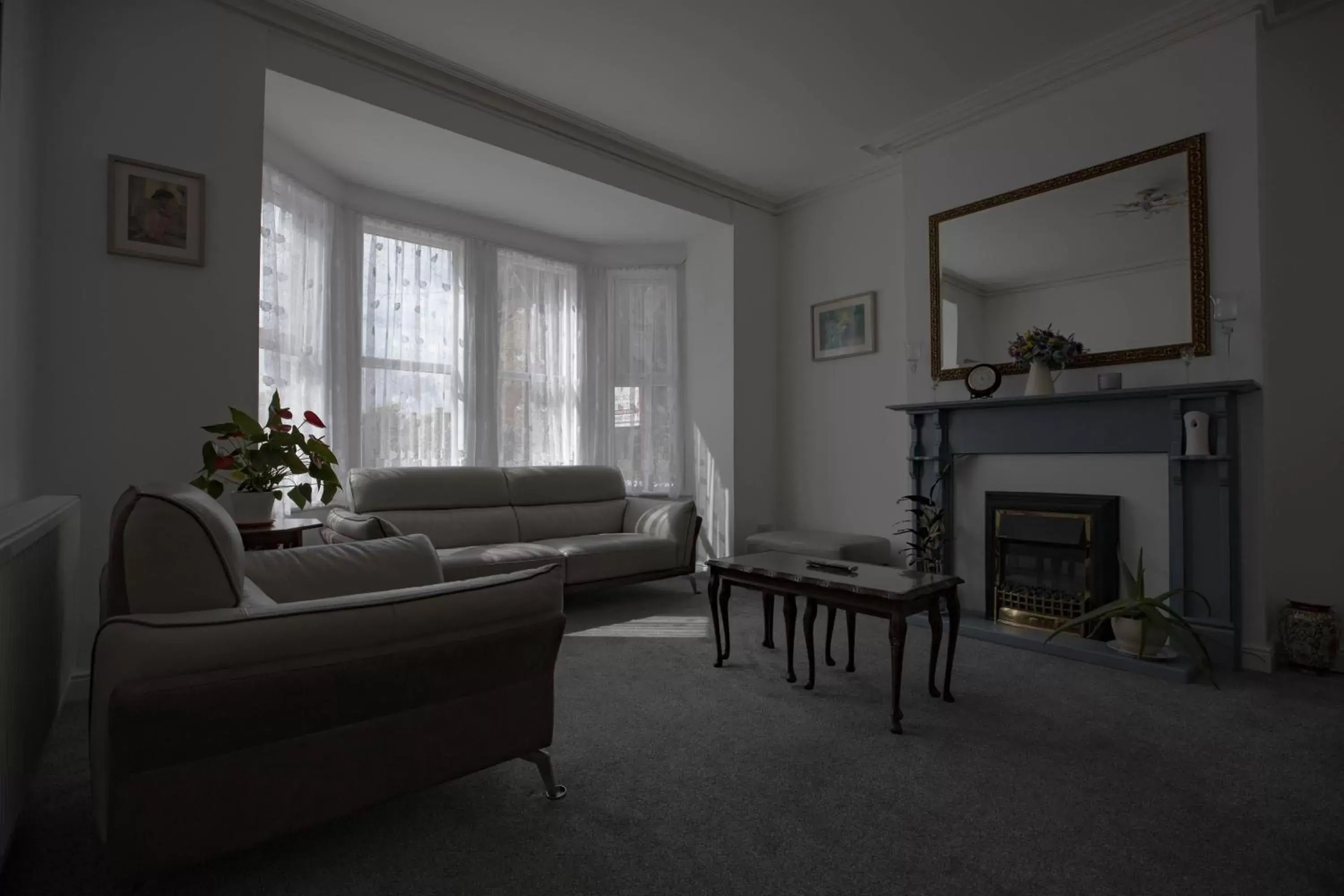 Living room in Claremont Guesthouse