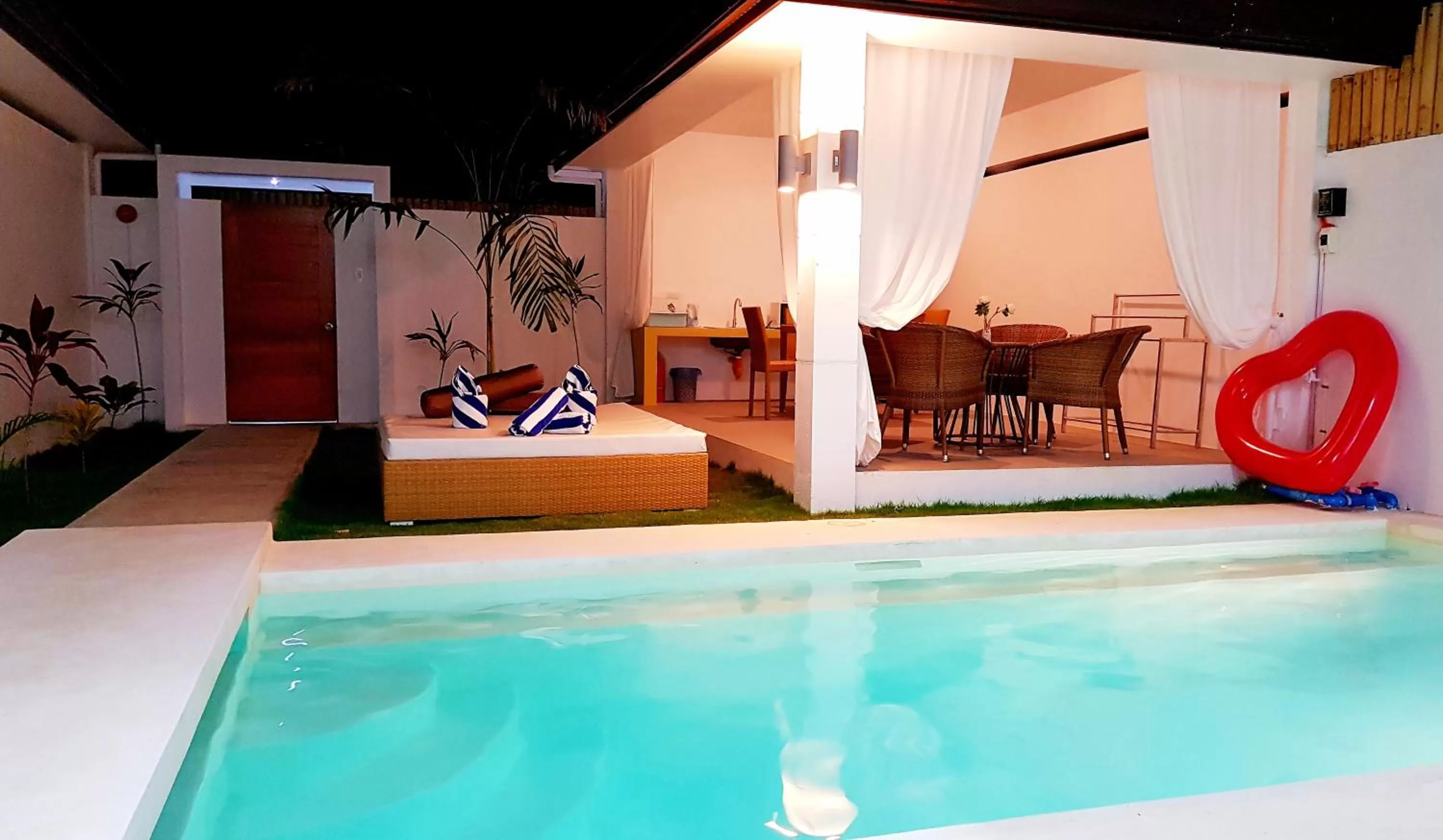 Patio in Montecarlo Villas Panglao