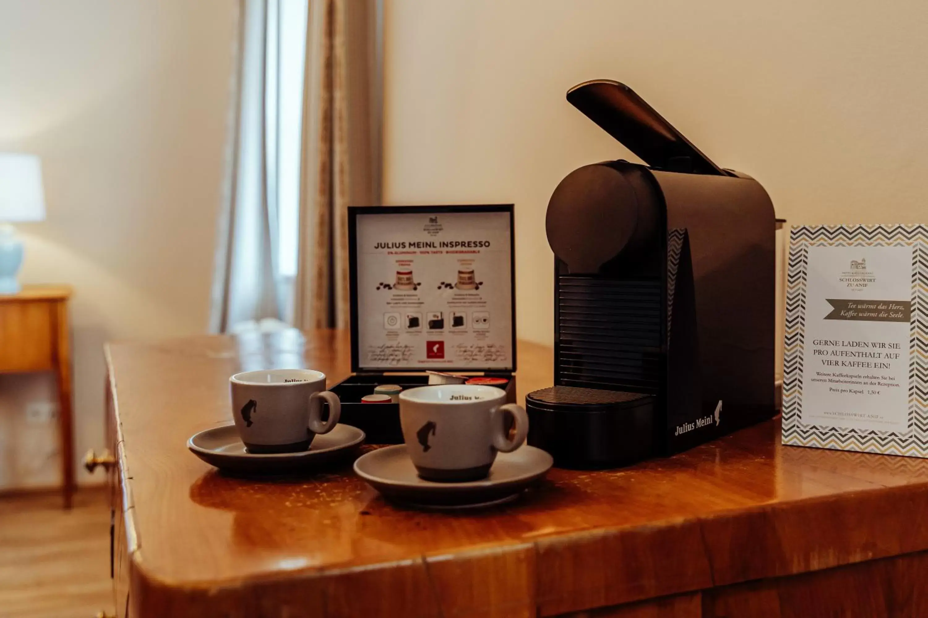 Coffee/Tea Facilities in Schlosswirt zu Anif - Hotel und Restaurant