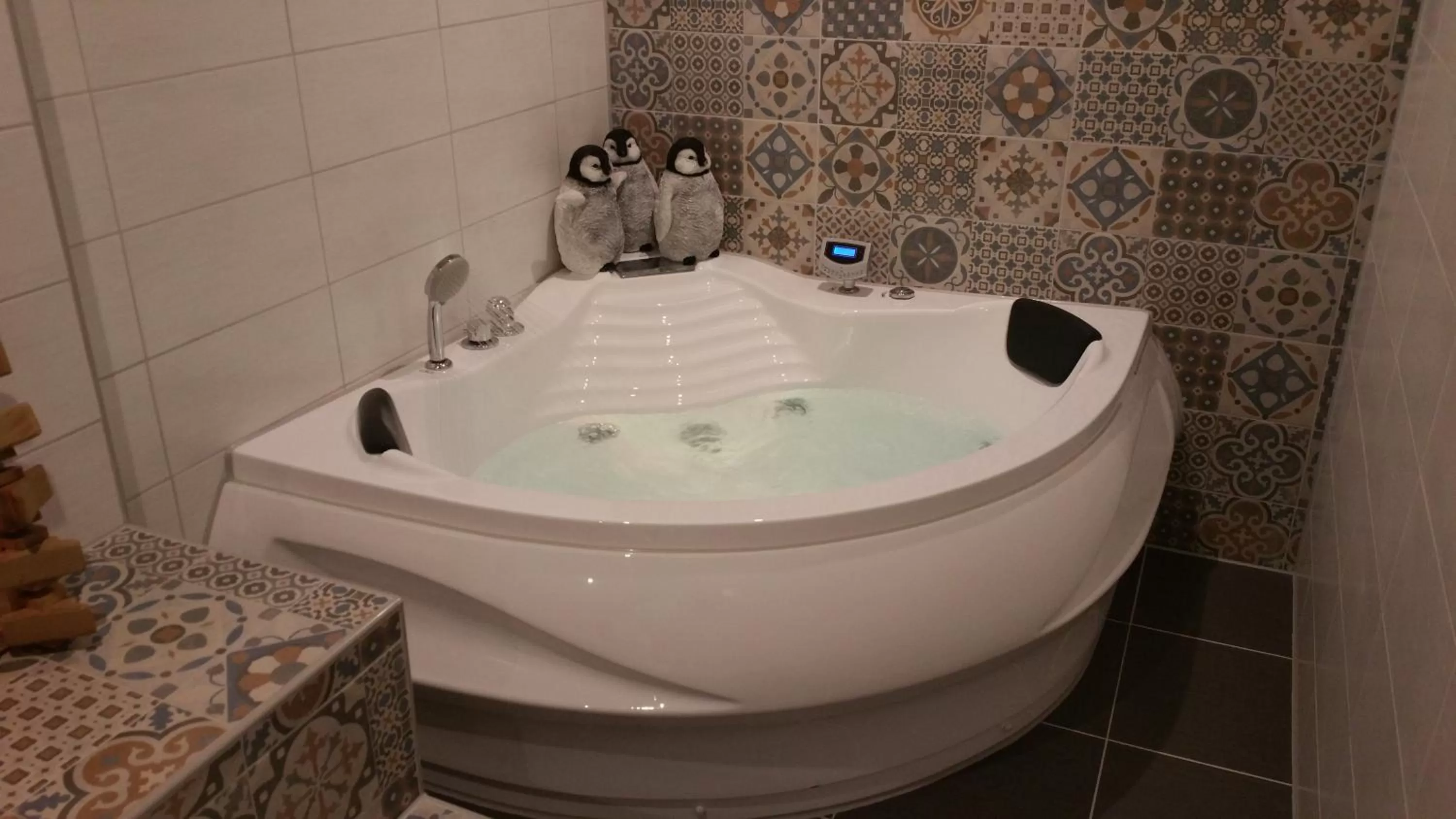 Hot Tub in Fletcher Parkhotel Val Monte