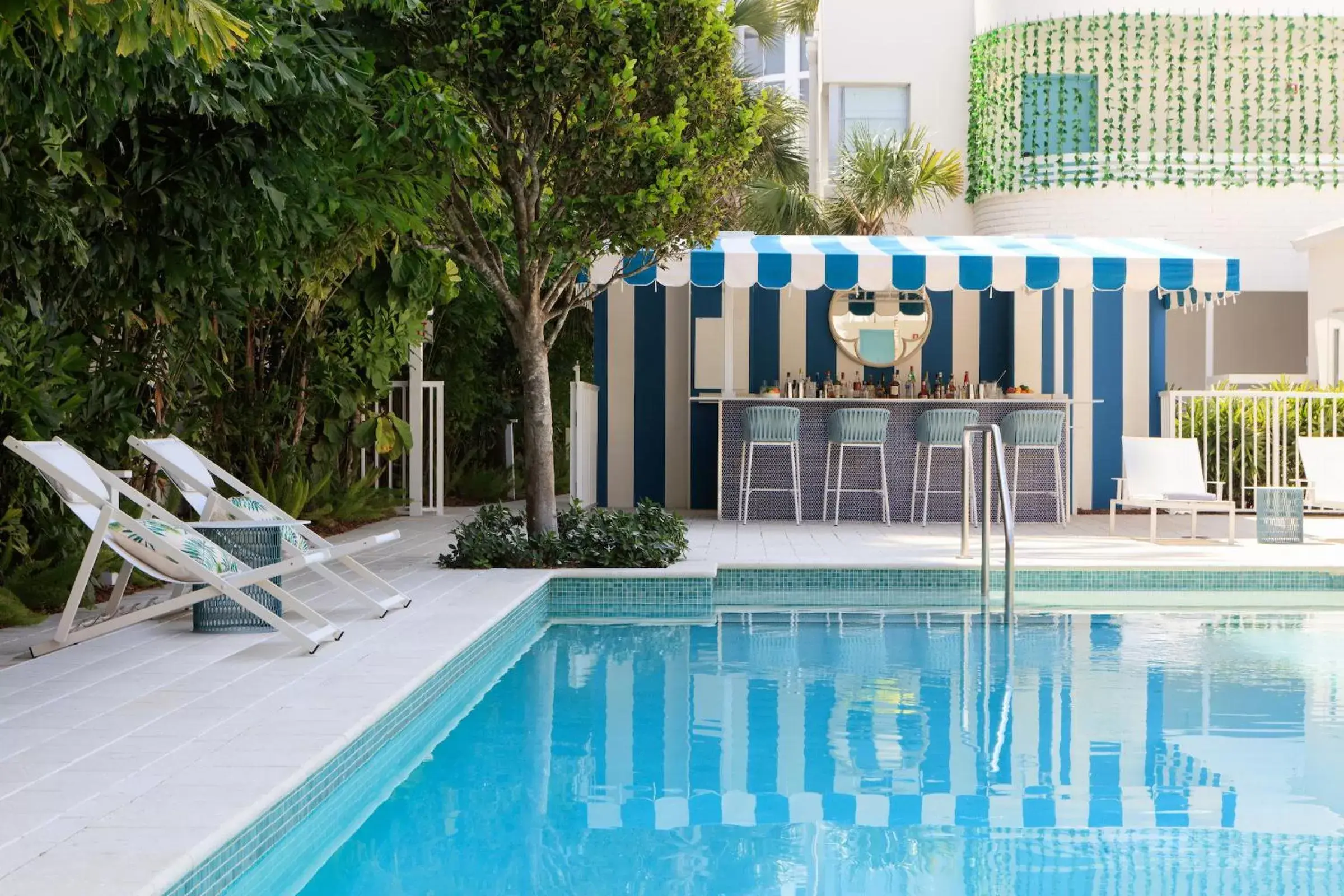 Swimming Pool in The Kimpton Shorebreak Fort Lauderdale Beach Resort