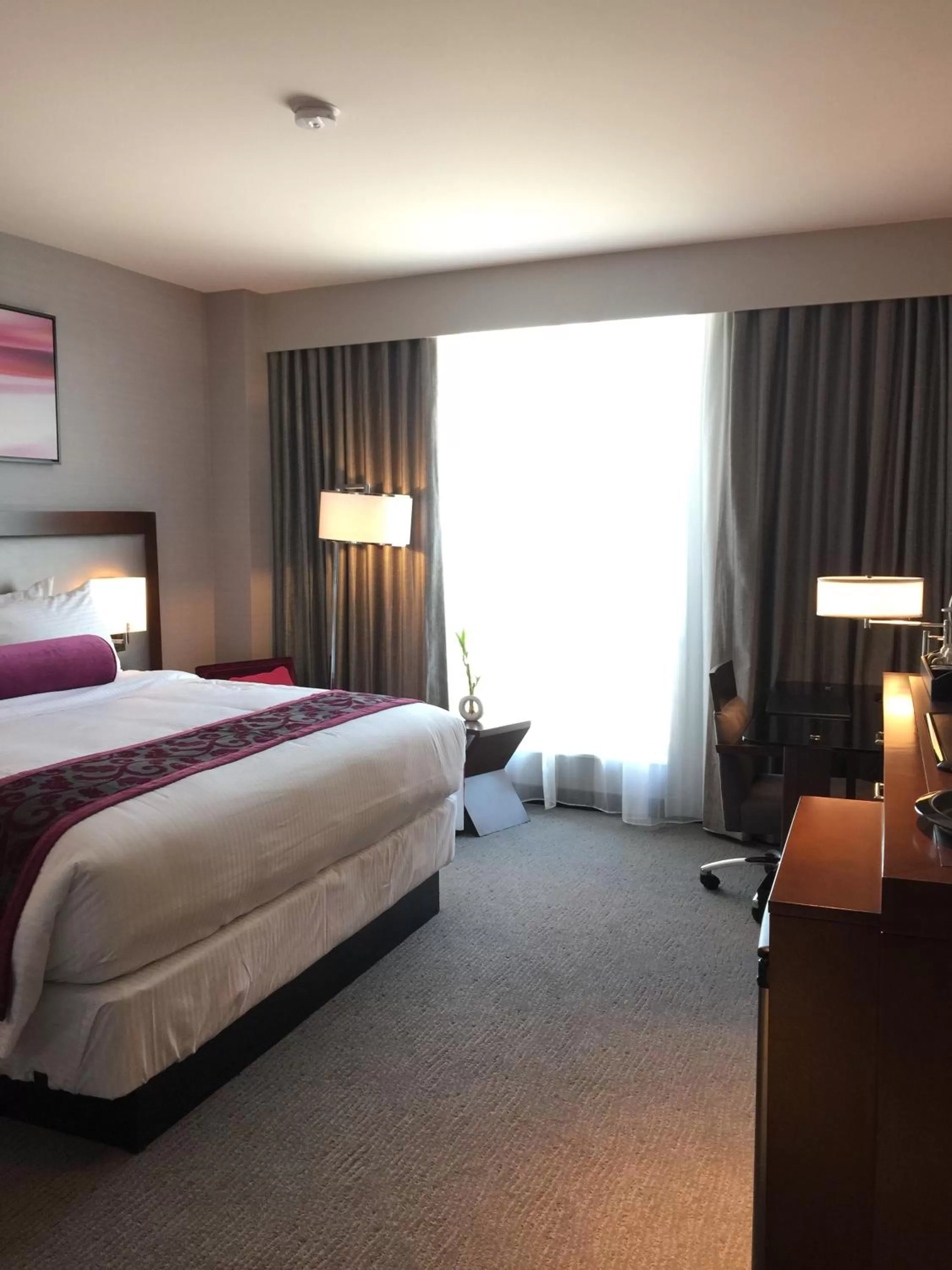 Day, Bed in Parkwest Bicycle Casino