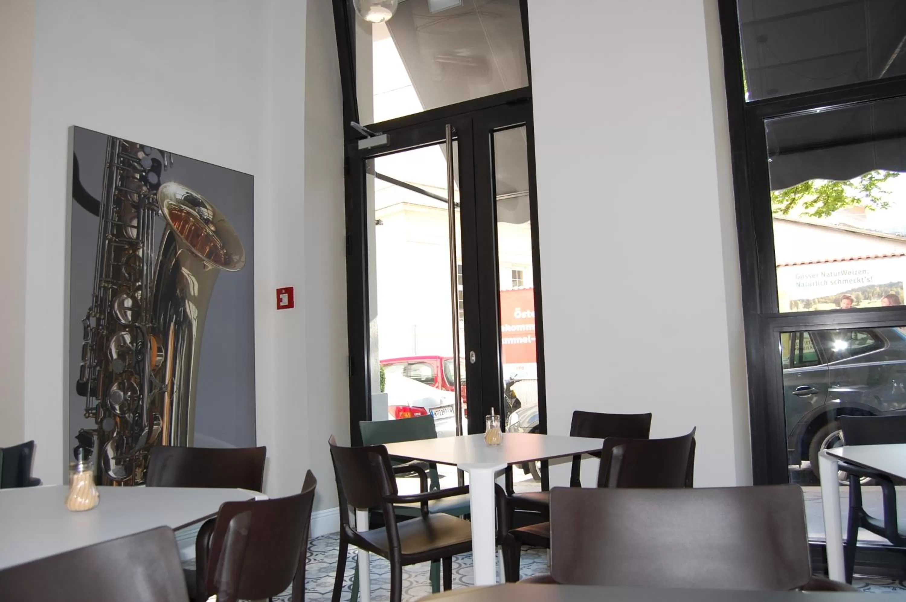 Restaurant/places to eat in Apollo Hotel Vienna