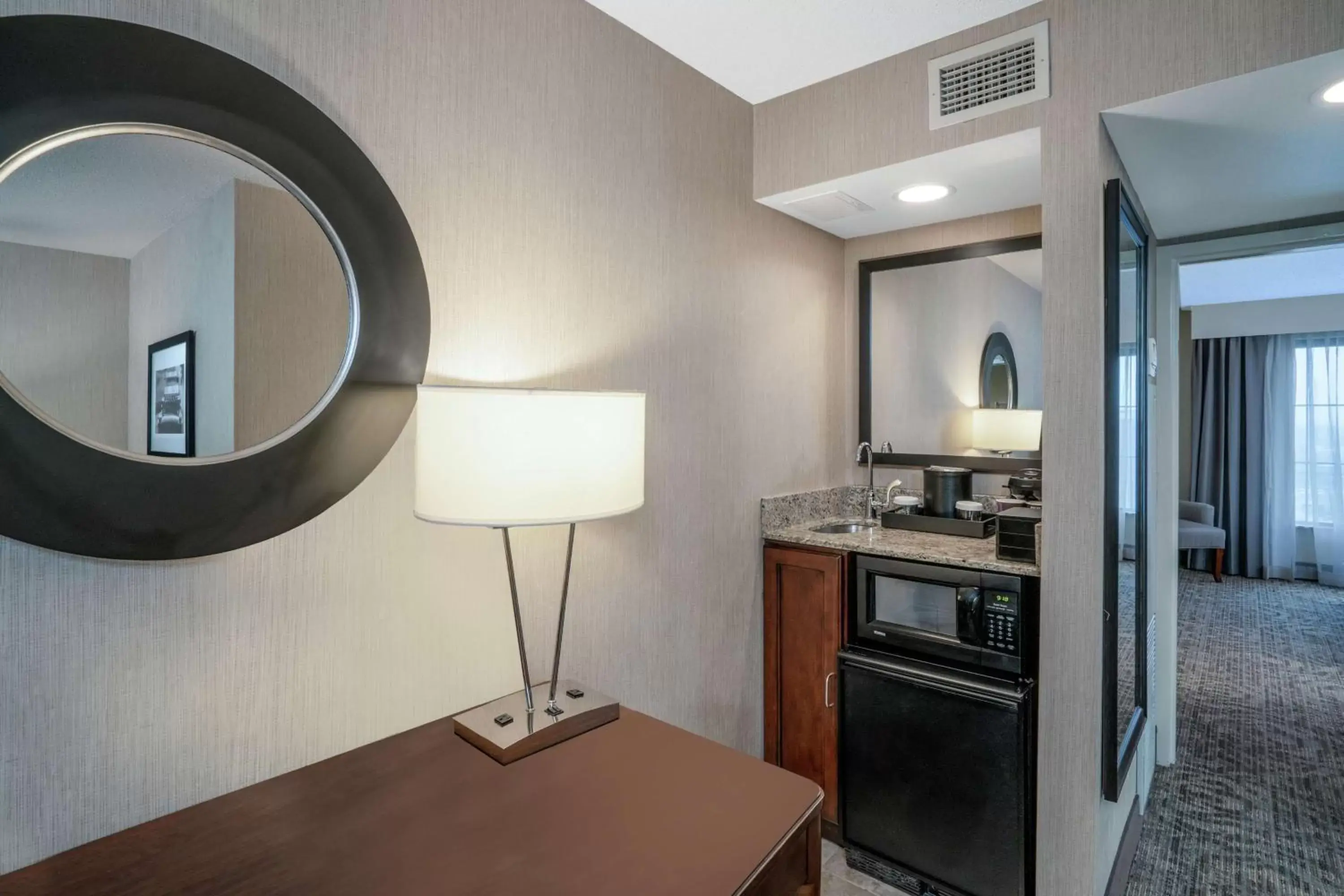 One King Suite Accessible with Tub Non-Smoking in Embassy Suites Nashville - at Vanderbilt One King Suite Accessible with Tub Non-Smoking in Embassy Suites Nashville - at Vanderbilt